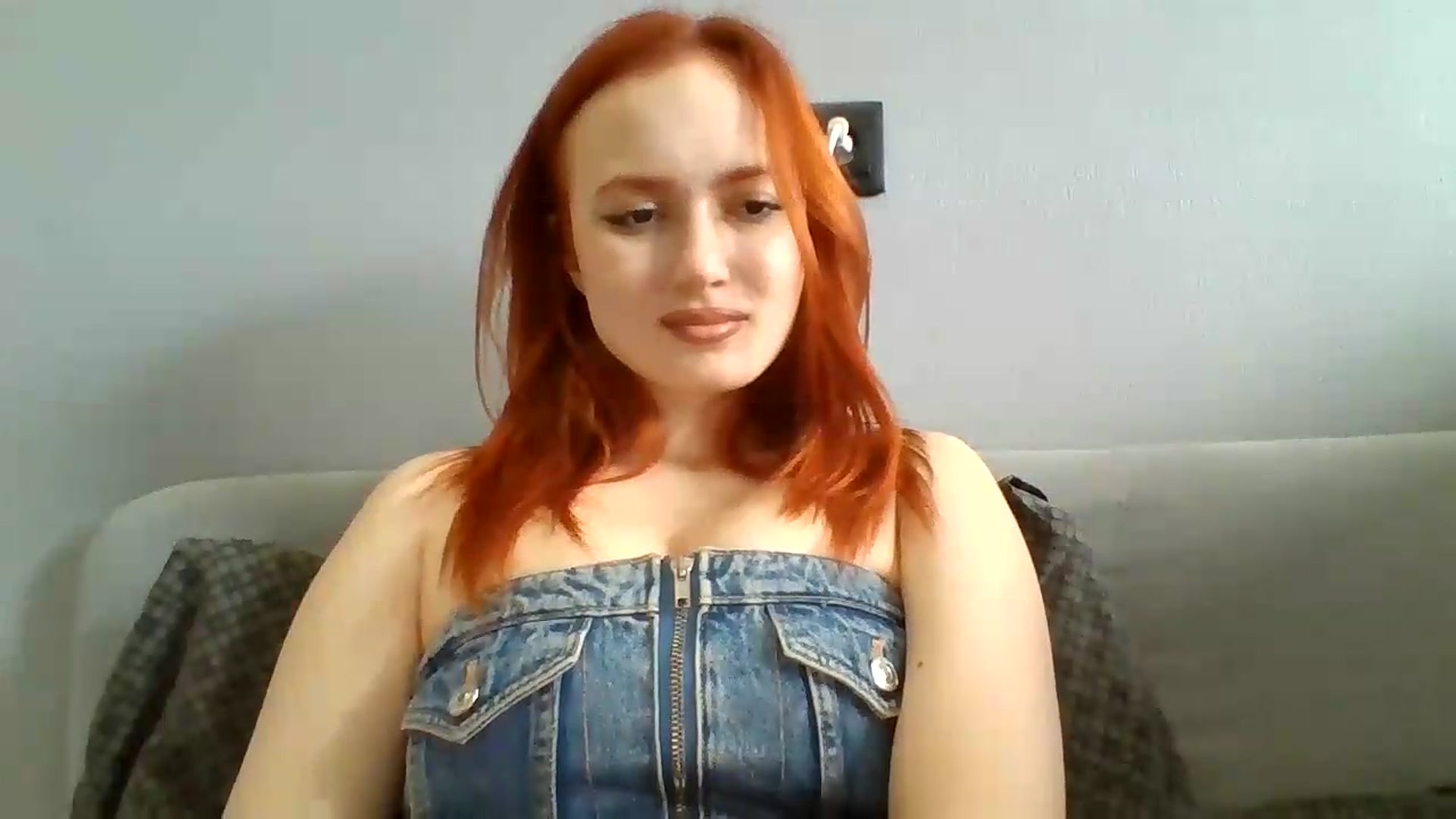 Gallery image thumbnail from AylinaGold's myfreecams stream on, 08/27/2026, 13:27 image 3 of 20