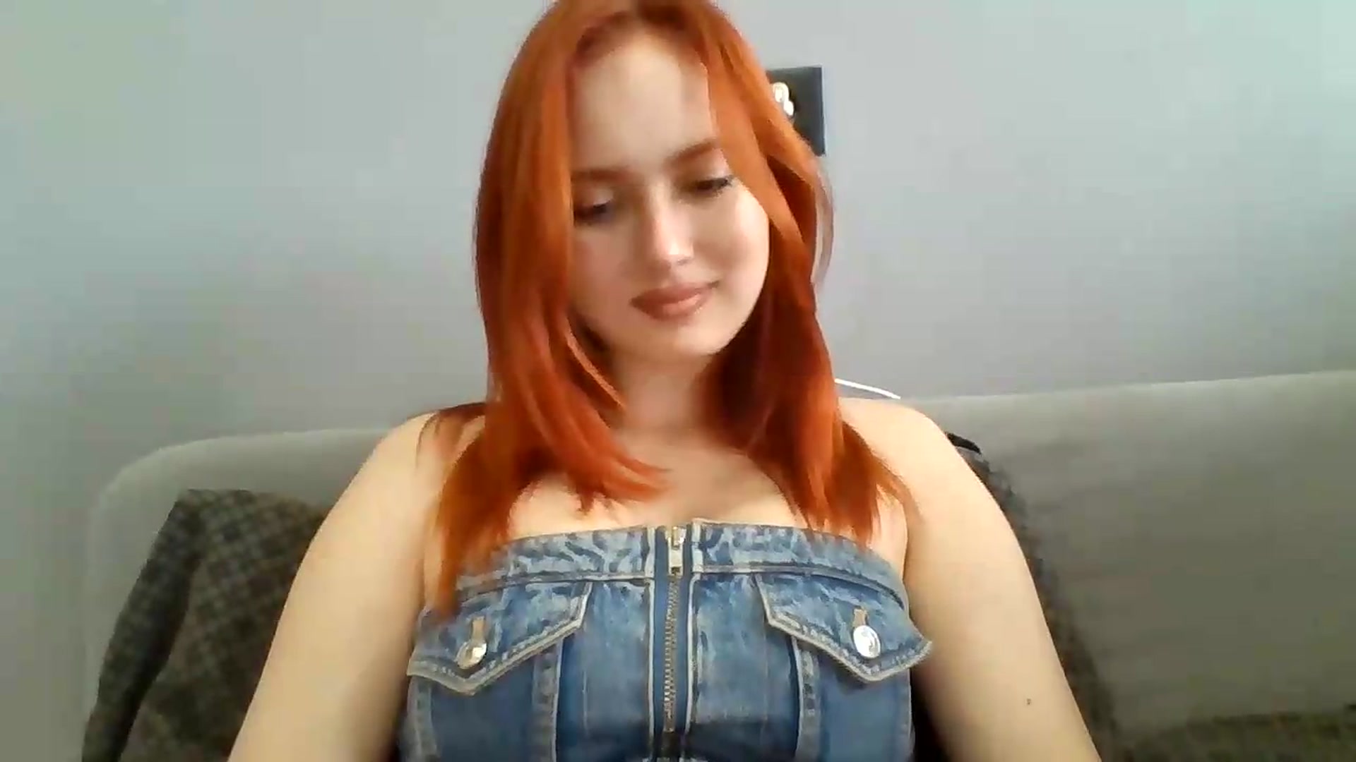 Gallery image thumbnail from AylinaGold's myfreecams stream on, 08/27/2026, 13:27 image 14 of 20