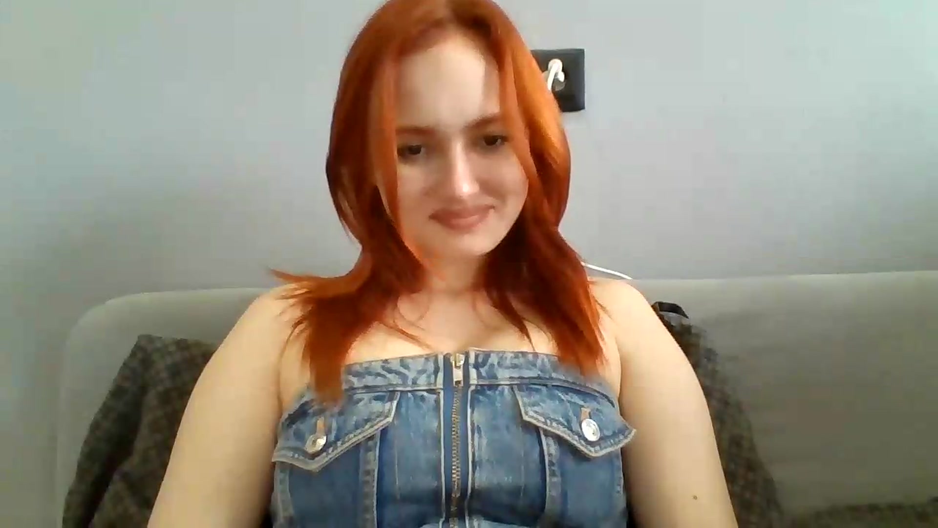 Gallery image thumbnail from AylinaGold's myfreecams stream on, 08/27/2026, 13:27 image 16 of 20