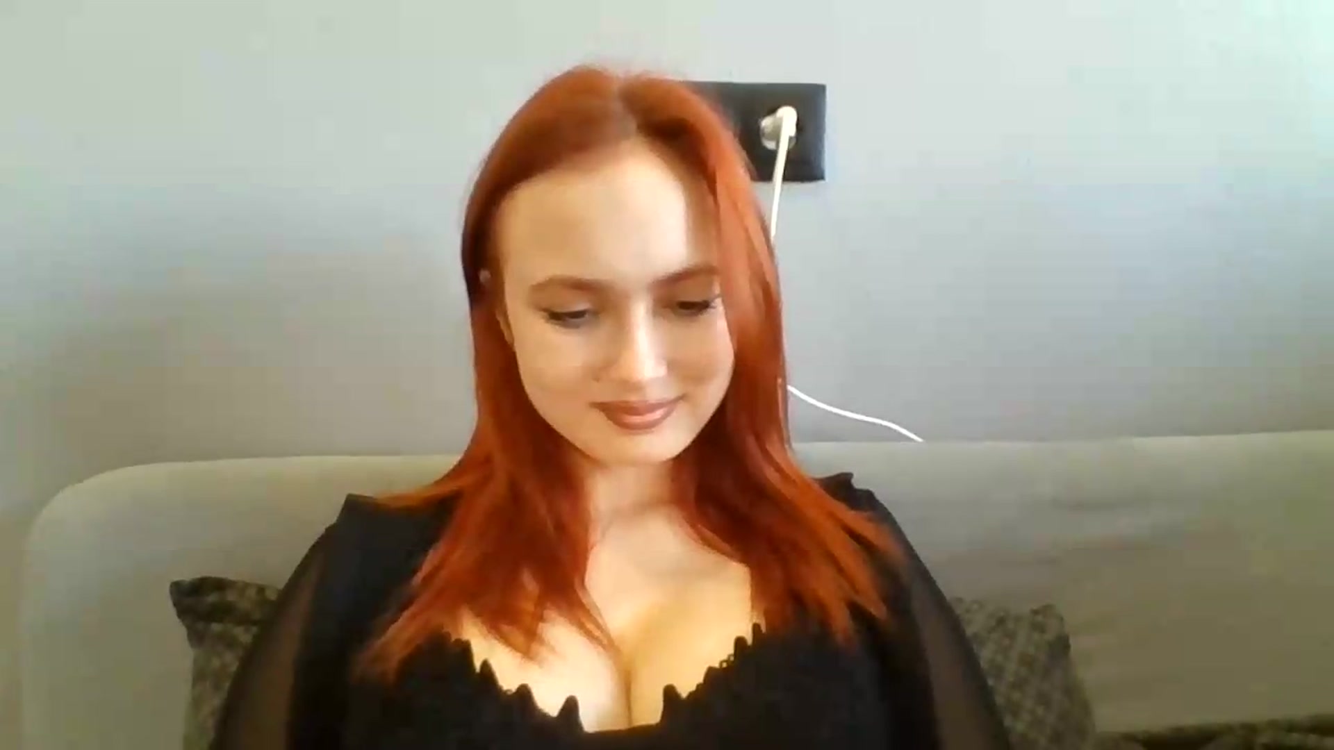 Gallery image thumbnail from AylinaGold's myfreecams stream on, 08/29/2026, 13:08 image 7 of 20