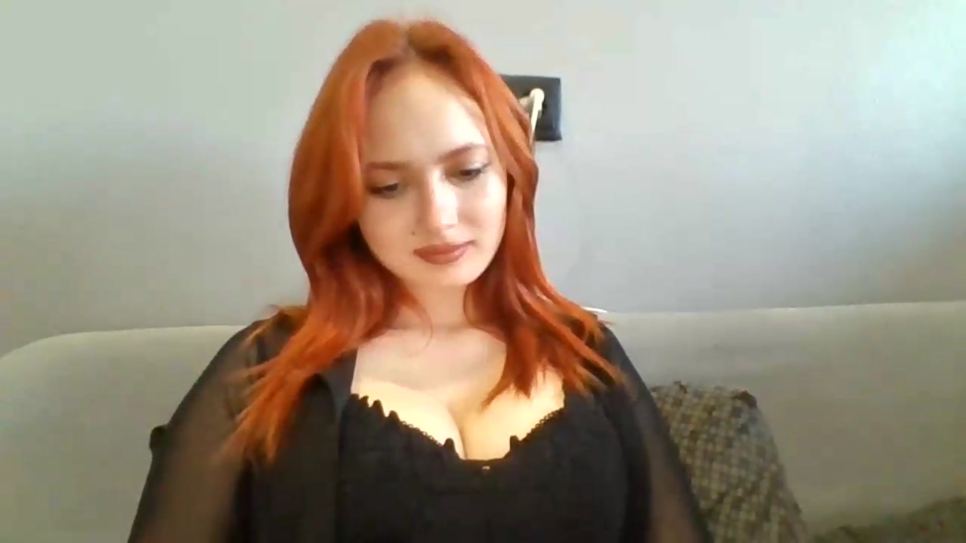 Gallery image thumbnail from AylinaGold's myfreecams stream on, 08/29/2026, 15:42 image 18 of 20