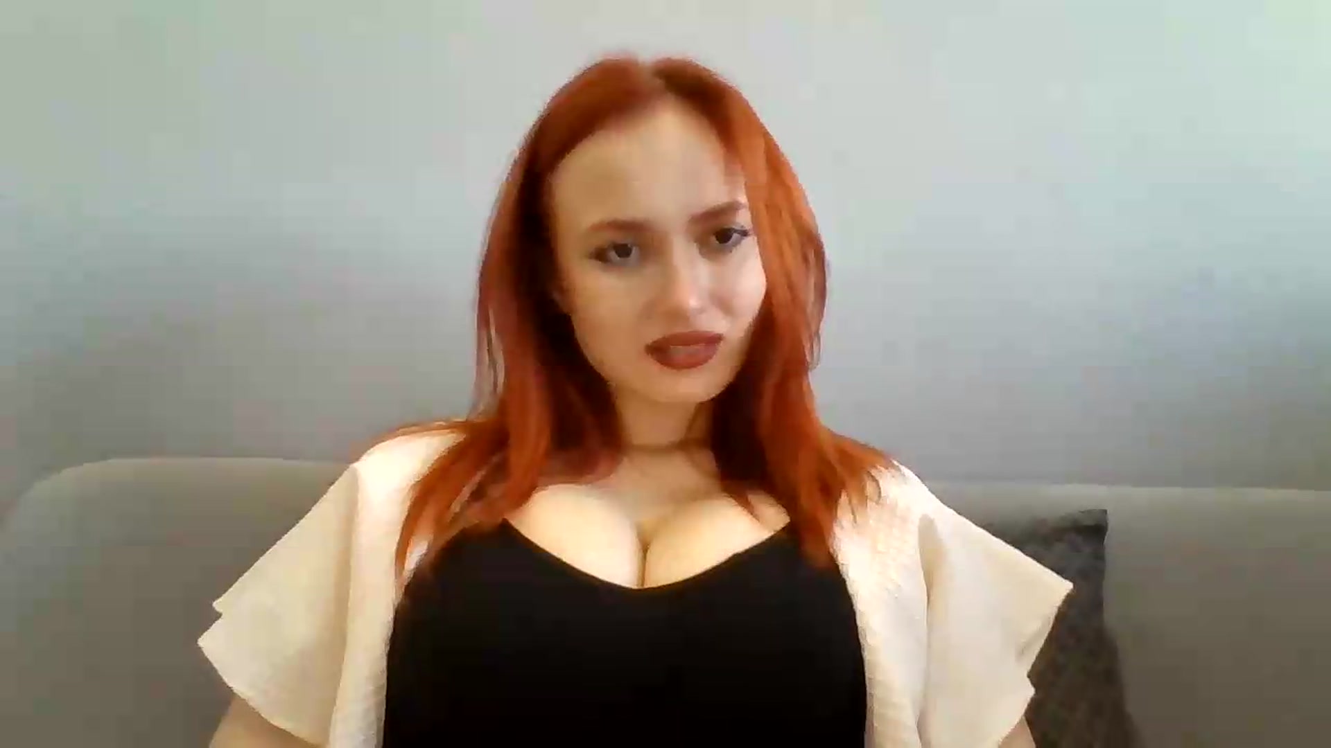 Gallery image thumbnail from AylinaGold's myfreecams stream on, 08/31/2026, 12:00 image 2 of 20