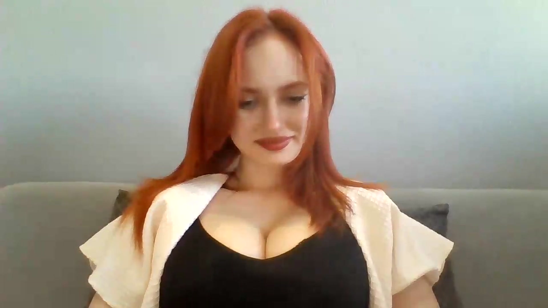 Gallery image thumbnail from AylinaGold's myfreecams stream on, 08/31/2026, 12:00 image 14 of 20