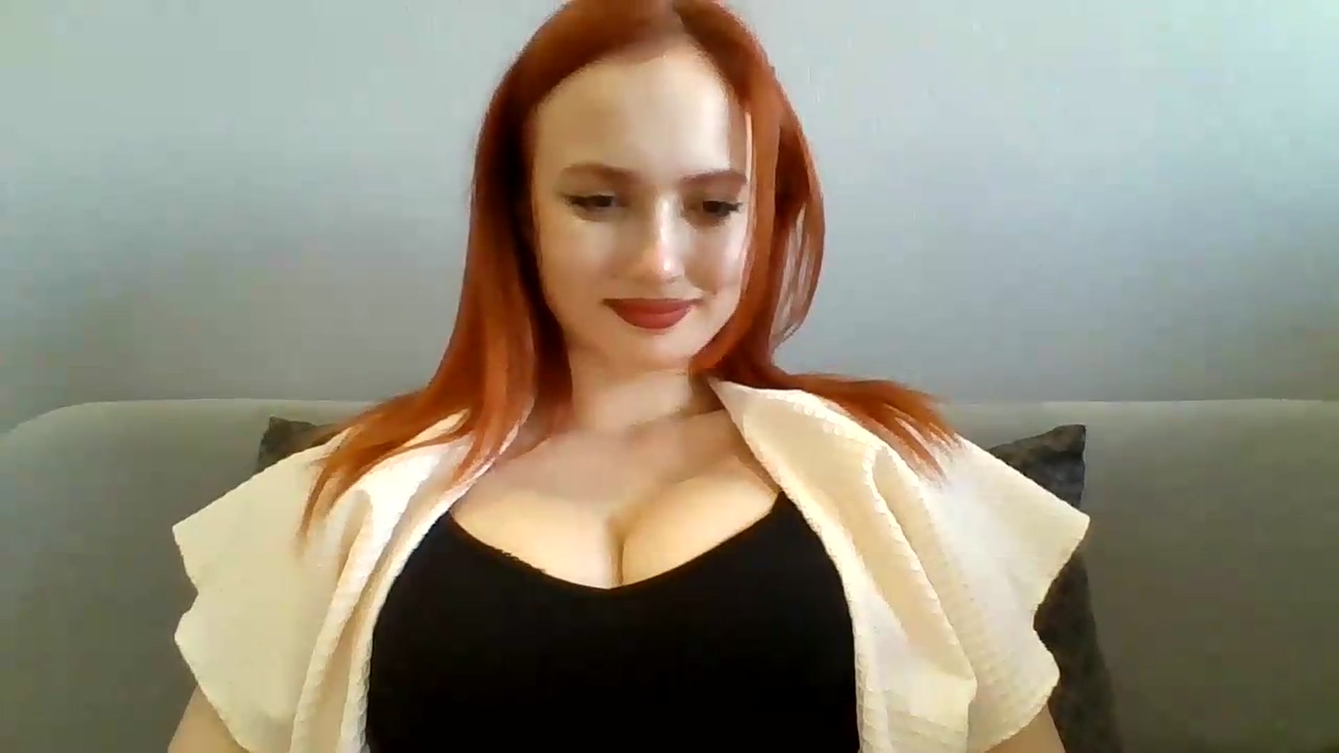 Gallery image thumbnail from AylinaGold's myfreecams stream on, 08/31/2026, 12:32 image 3 of 20