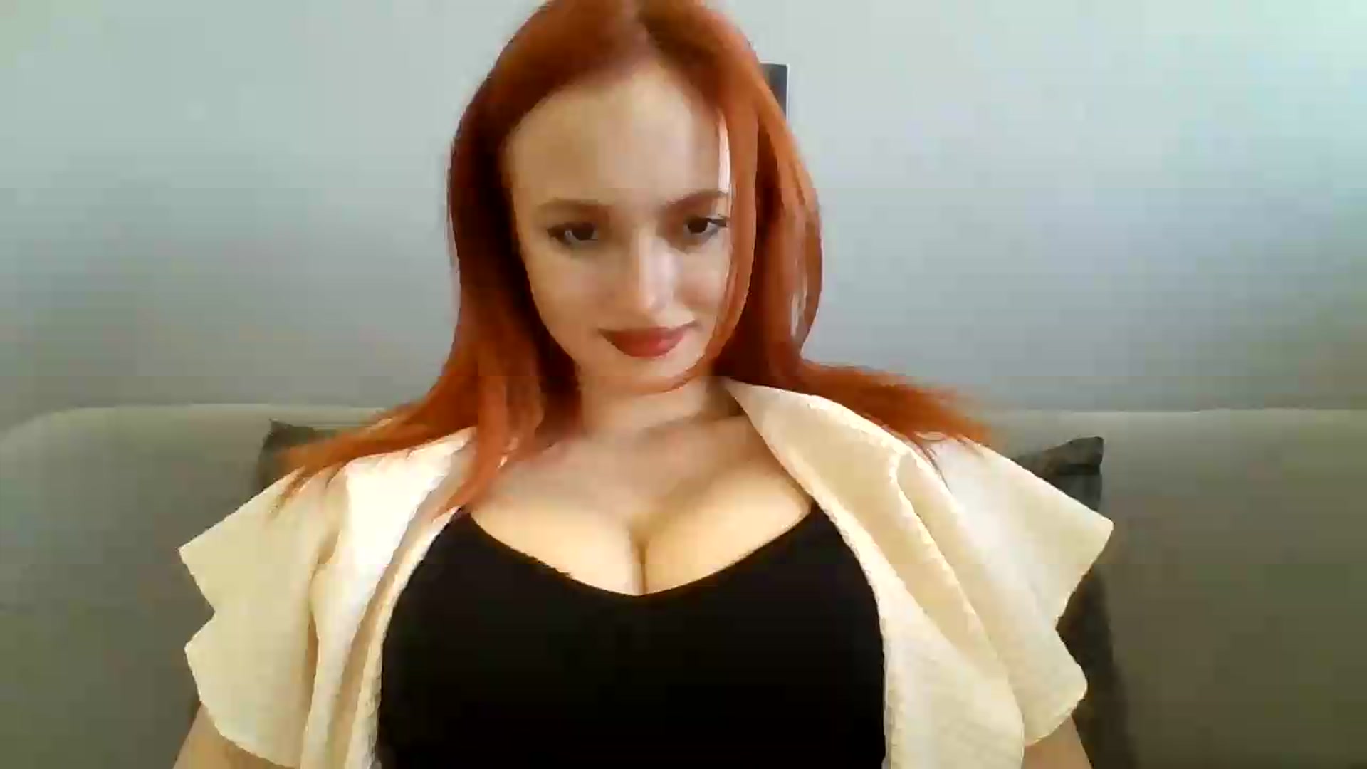 Gallery image thumbnail from AylinaGold's myfreecams stream on, 08/31/2026, 12:32 image 1 of 20