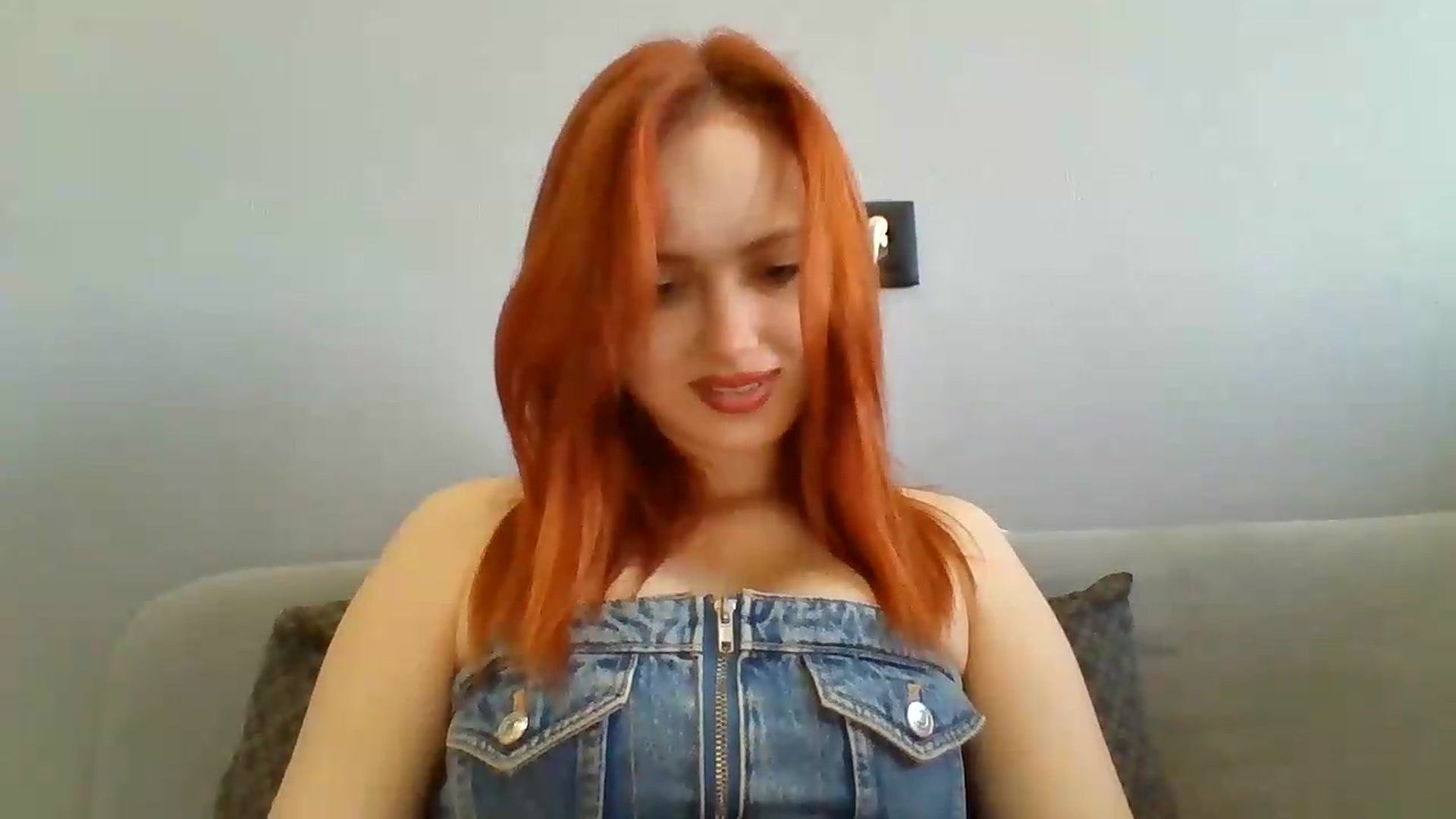 Gallery image thumbnail from AylinaGold's myfreecams stream on, 09/04/2026, 09:19 image 12 of 20