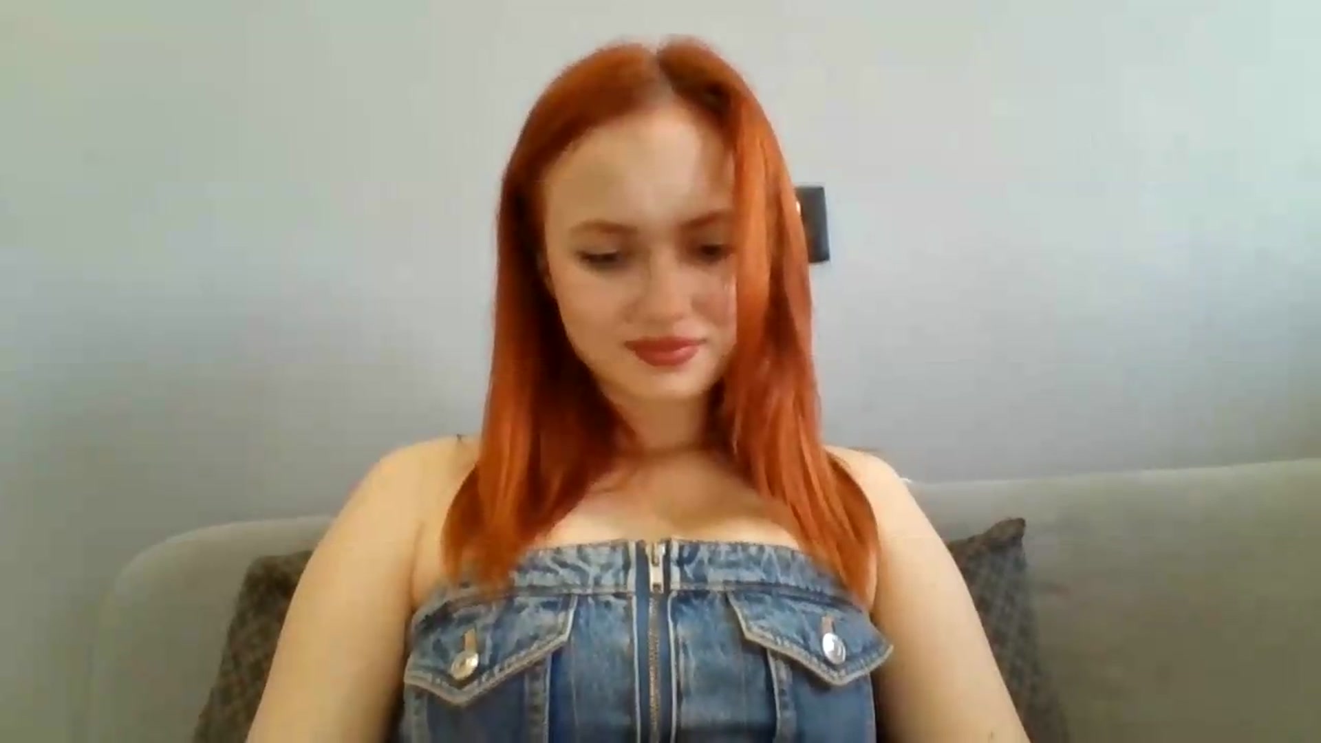 Gallery image thumbnail from AylinaGold's myfreecams stream on, 09/04/2026, 09:19 image 4 of 20