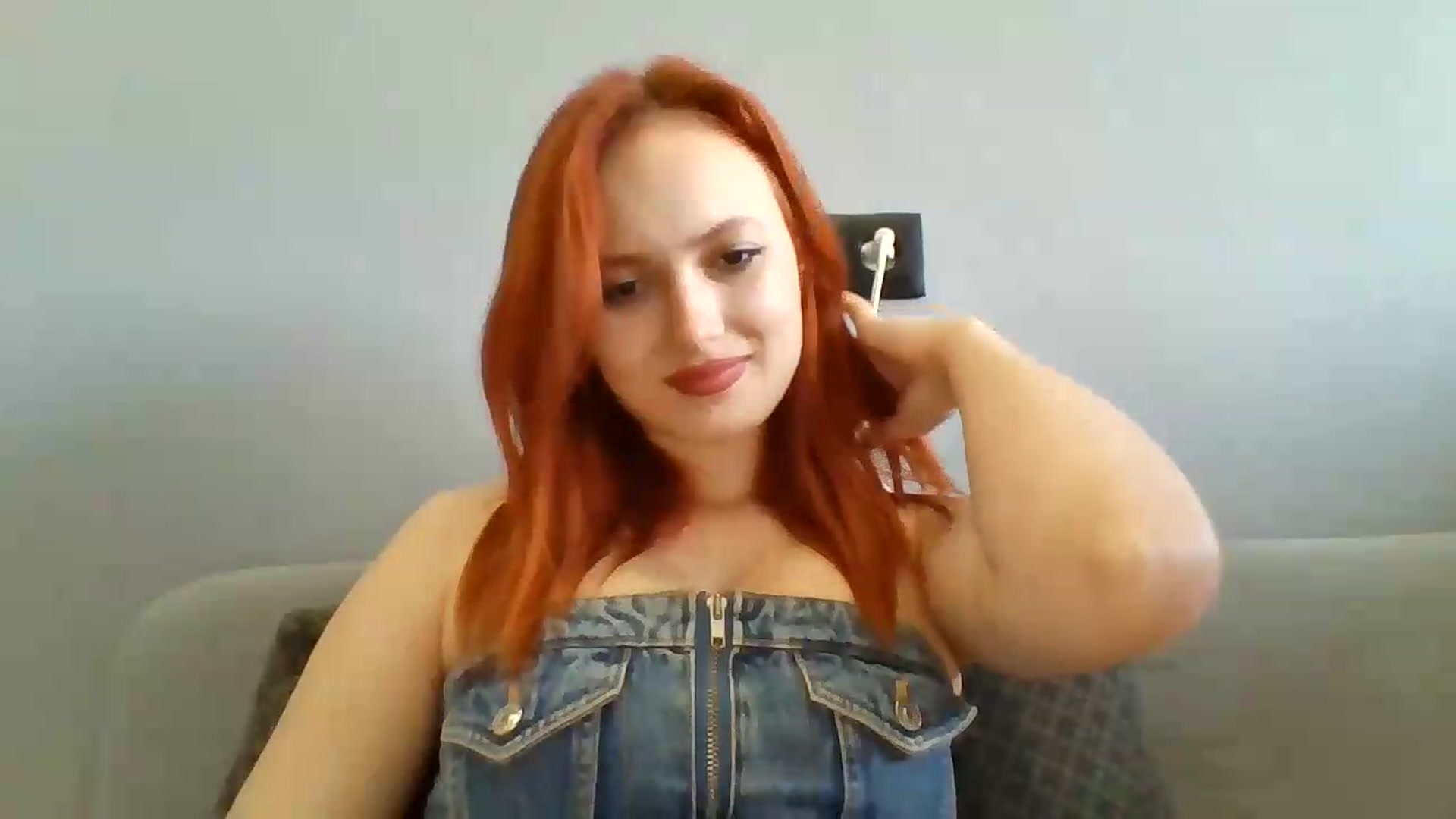 Gallery image thumbnail from AylinaGold's myfreecams stream on, 09/04/2026, 09:19 image 14 of 20