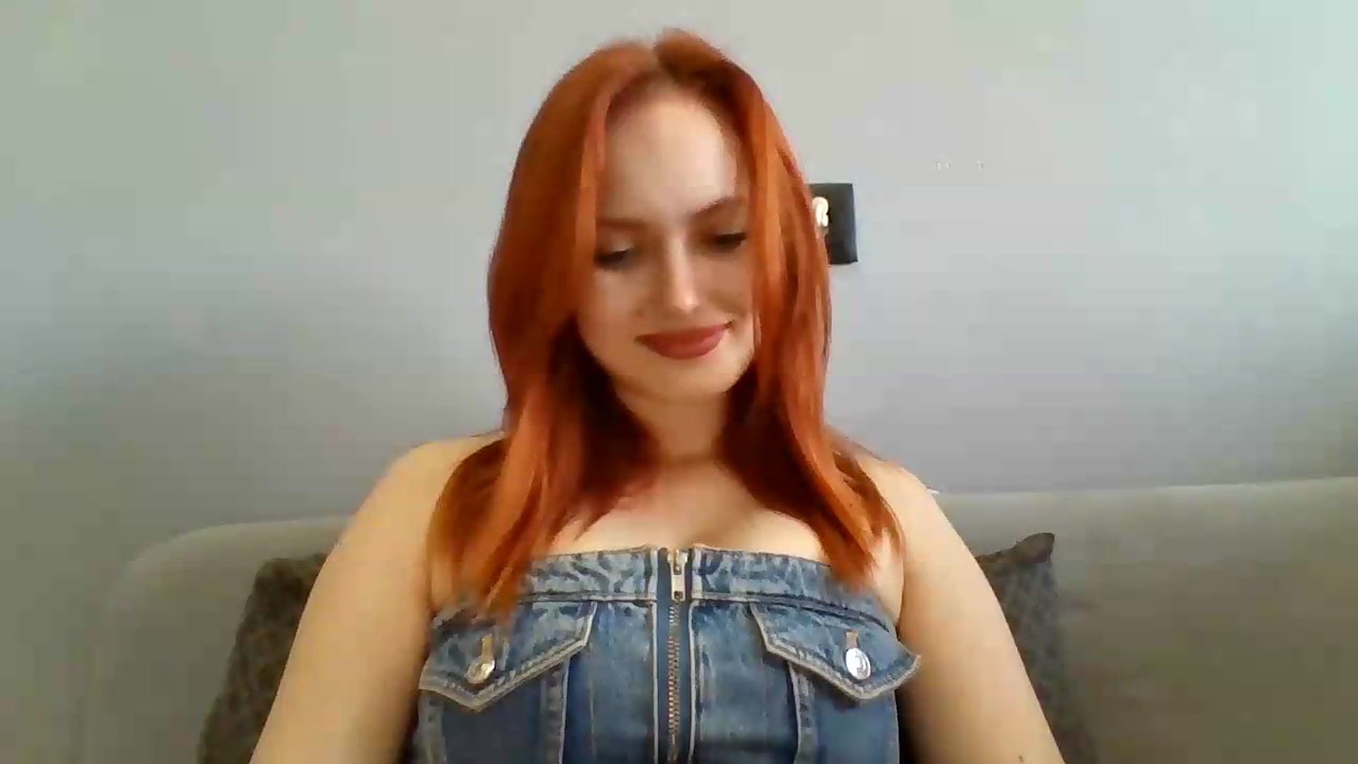 Gallery image thumbnail from AylinaGold's myfreecams stream on, 09/04/2026, 09:19 image 20 of 20