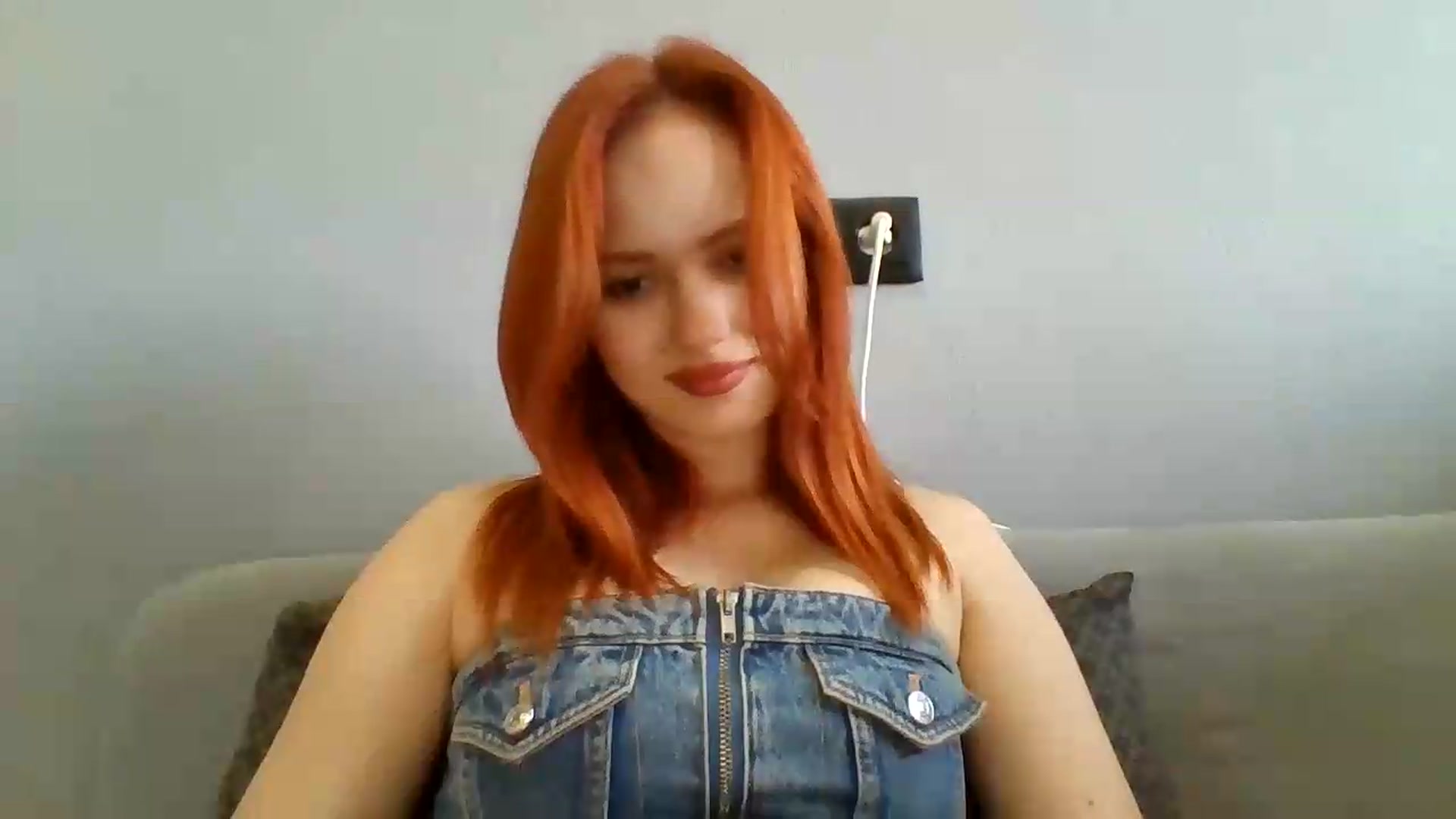 Gallery image thumbnail from AylinaGold's myfreecams stream on, 09/04/2026, 09:19 image 18 of 20
