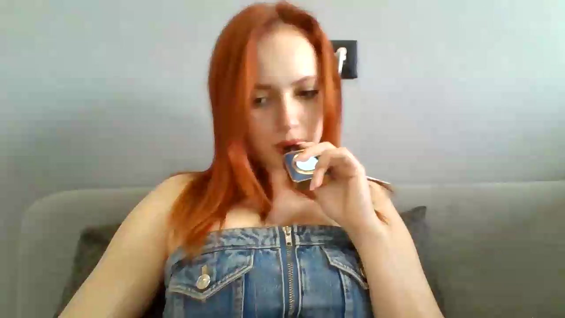 Gallery image thumbnail from AylinaGold's myfreecams stream on, 09/04/2026, 10:30 image 12 of 20