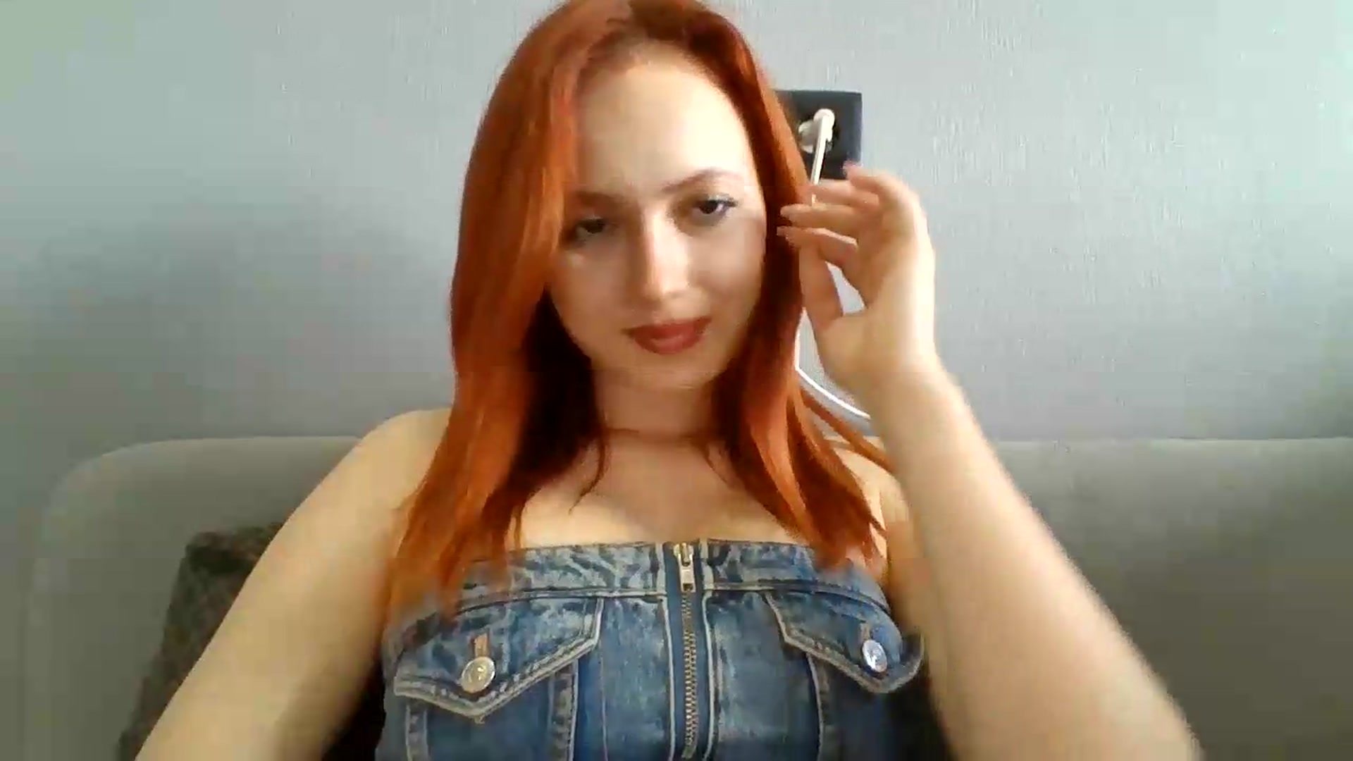 Gallery image thumbnail from AylinaGold's myfreecams stream on, 09/04/2026, 10:30 image 13 of 20