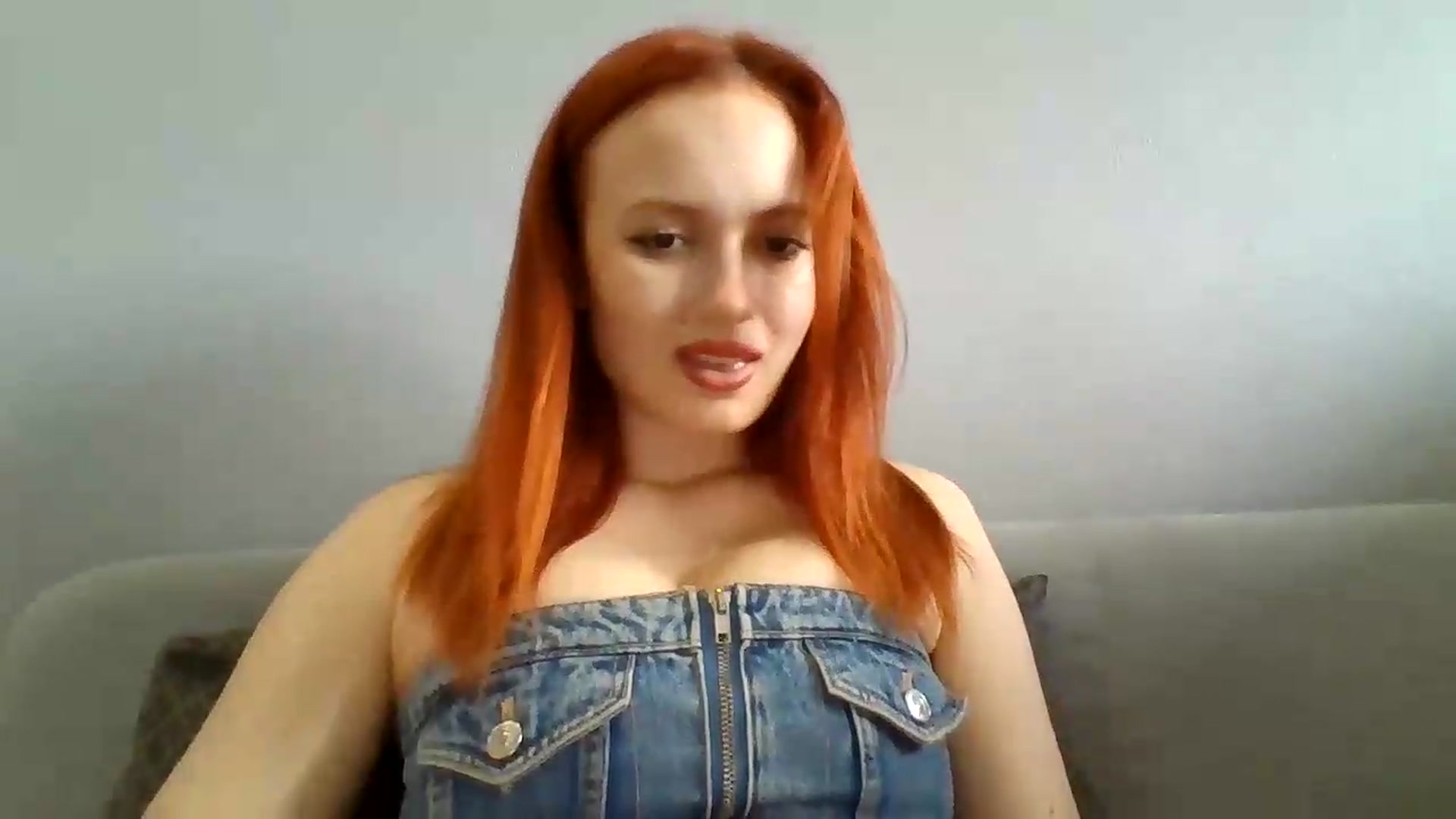 Gallery image thumbnail from AylinaGold's myfreecams stream on, 09/04/2026, 10:30 image 8 of 20
