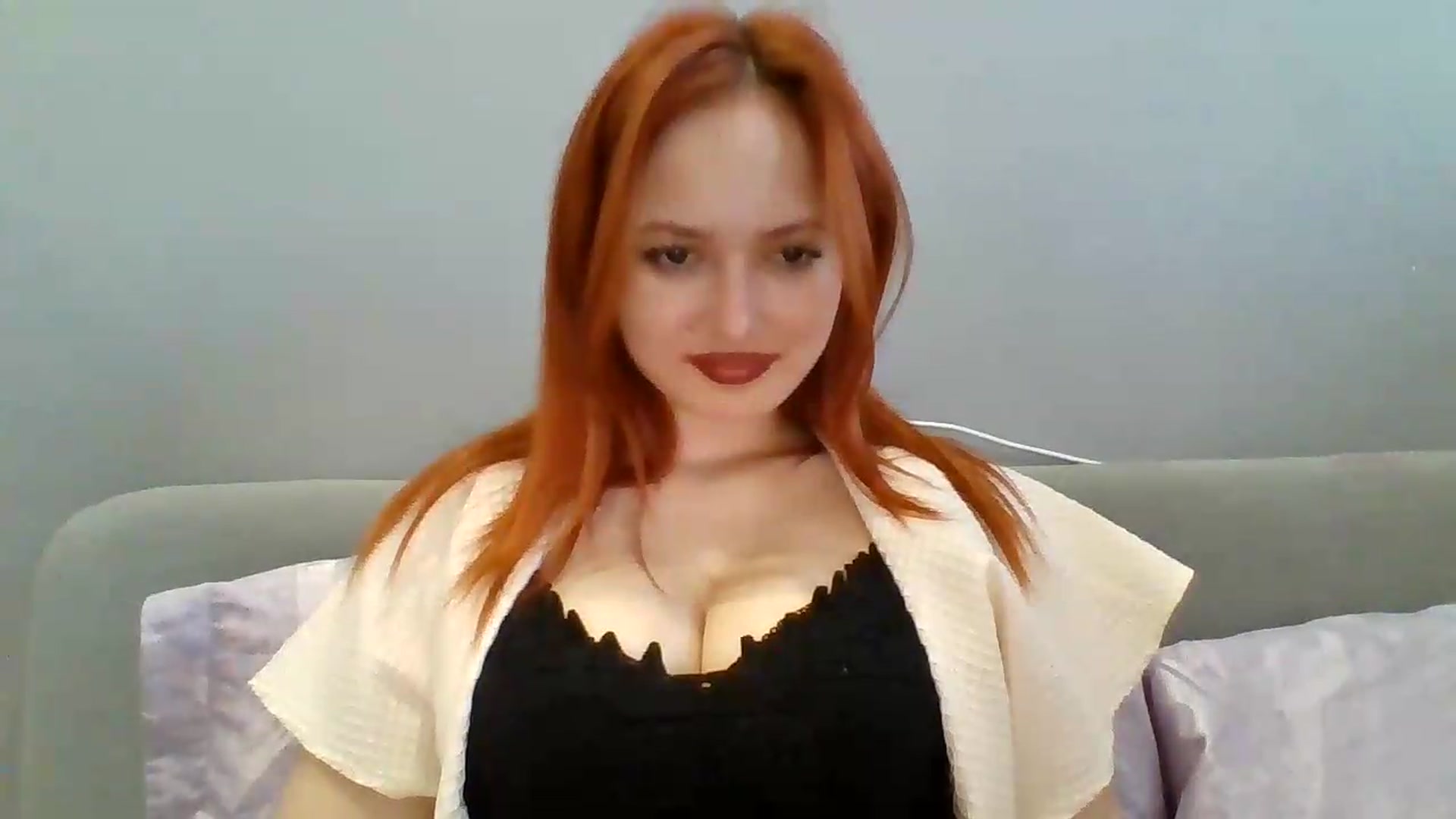 Gallery image thumbnail from AylinaGold's myfreecams stream on, 09/07/2026, 15:32 image 9 of 20