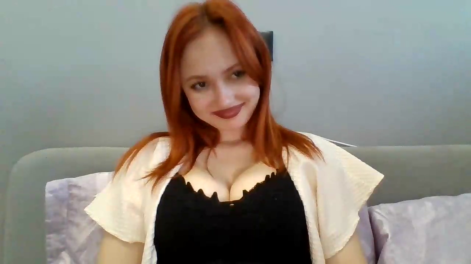 Gallery image thumbnail from AylinaGold's myfreecams stream on, 09/07/2026, 15:32 image 7 of 20