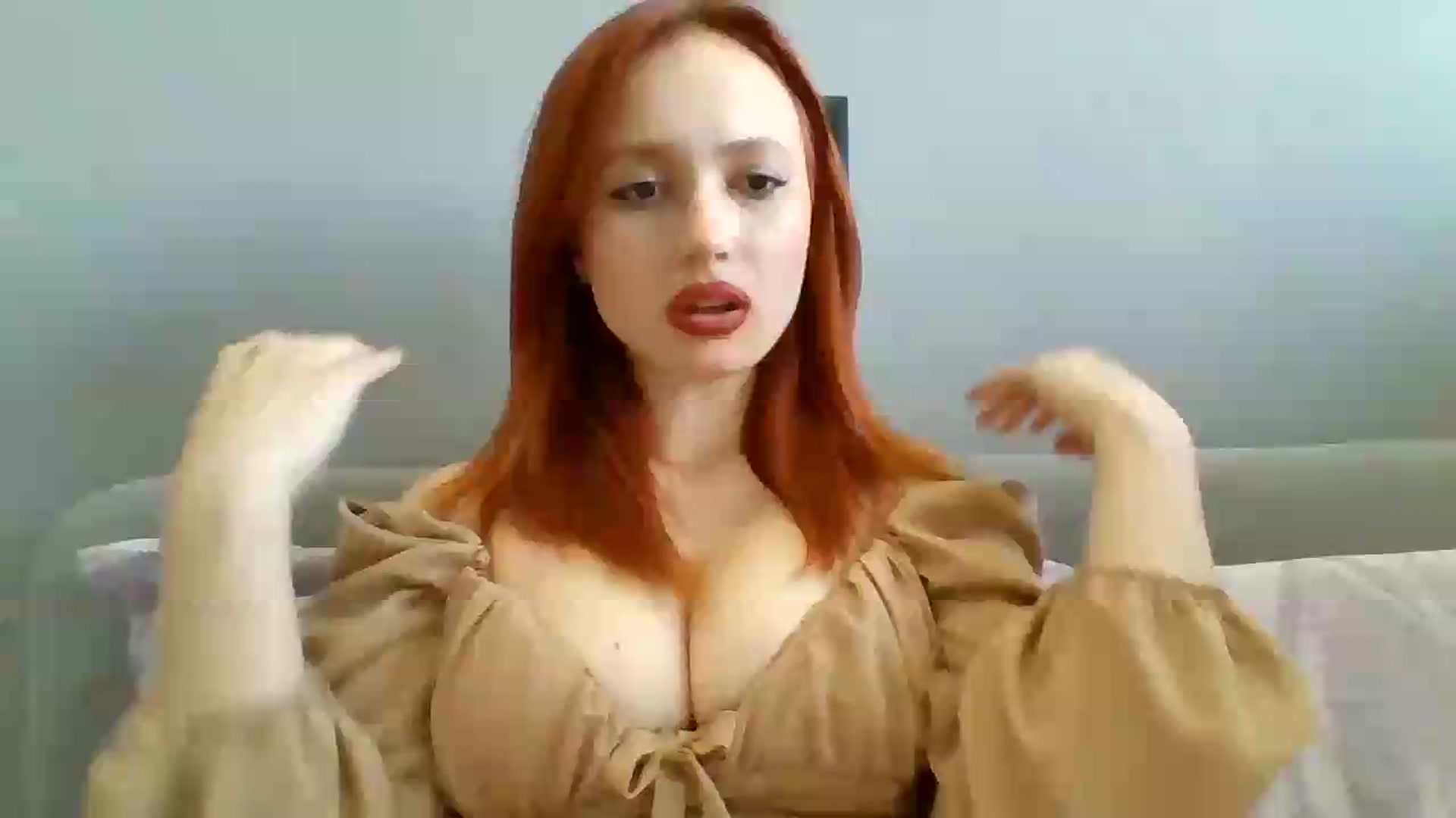 Gallery image thumbnail from AylinaGold's myfreecams stream on, 09/08/2026, 10:53 image 17 of 20