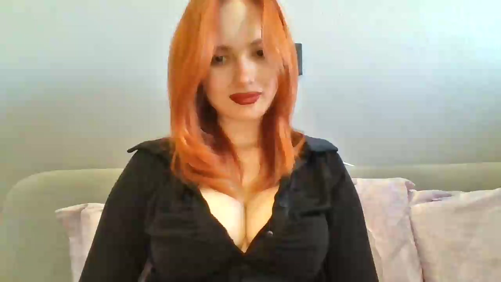 Gallery image thumbnail from AylinaGold's myfreecams stream on, 09/09/2026, 13:14 image 10 of 20