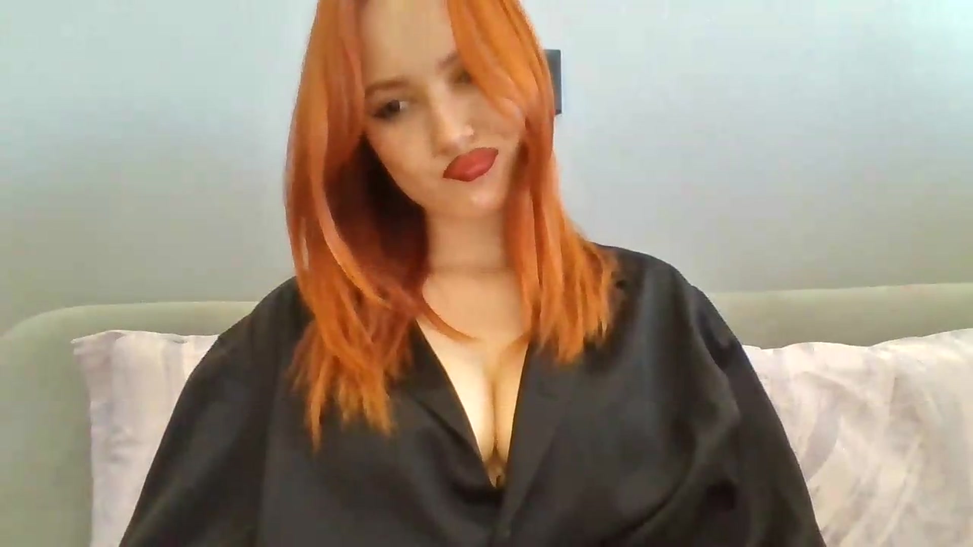 Gallery image thumbnail from AylinaGold's myfreecams stream on, 09/10/2026, 10:30 image 4 of 20
