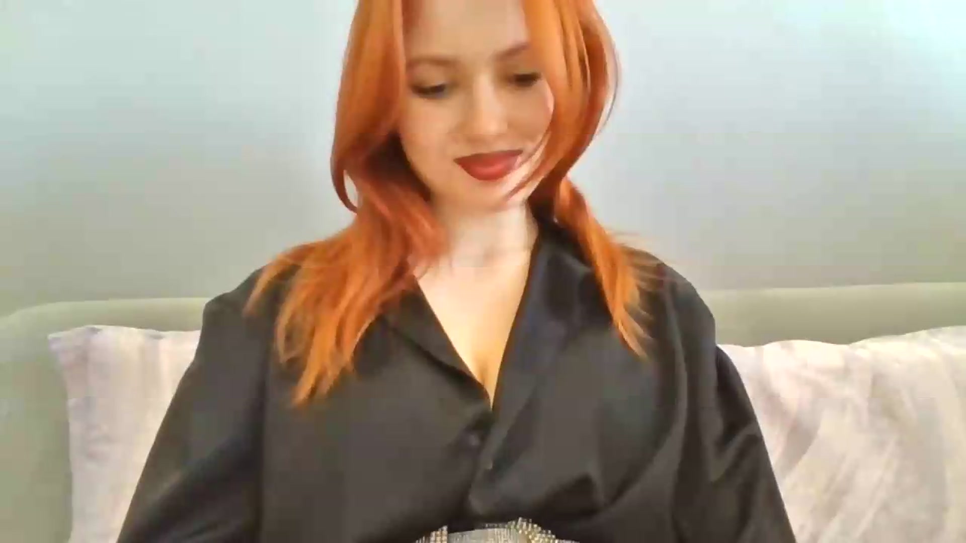 Gallery image thumbnail from AylinaGold's myfreecams stream on, 09/10/2026, 10:30 image 17 of 20