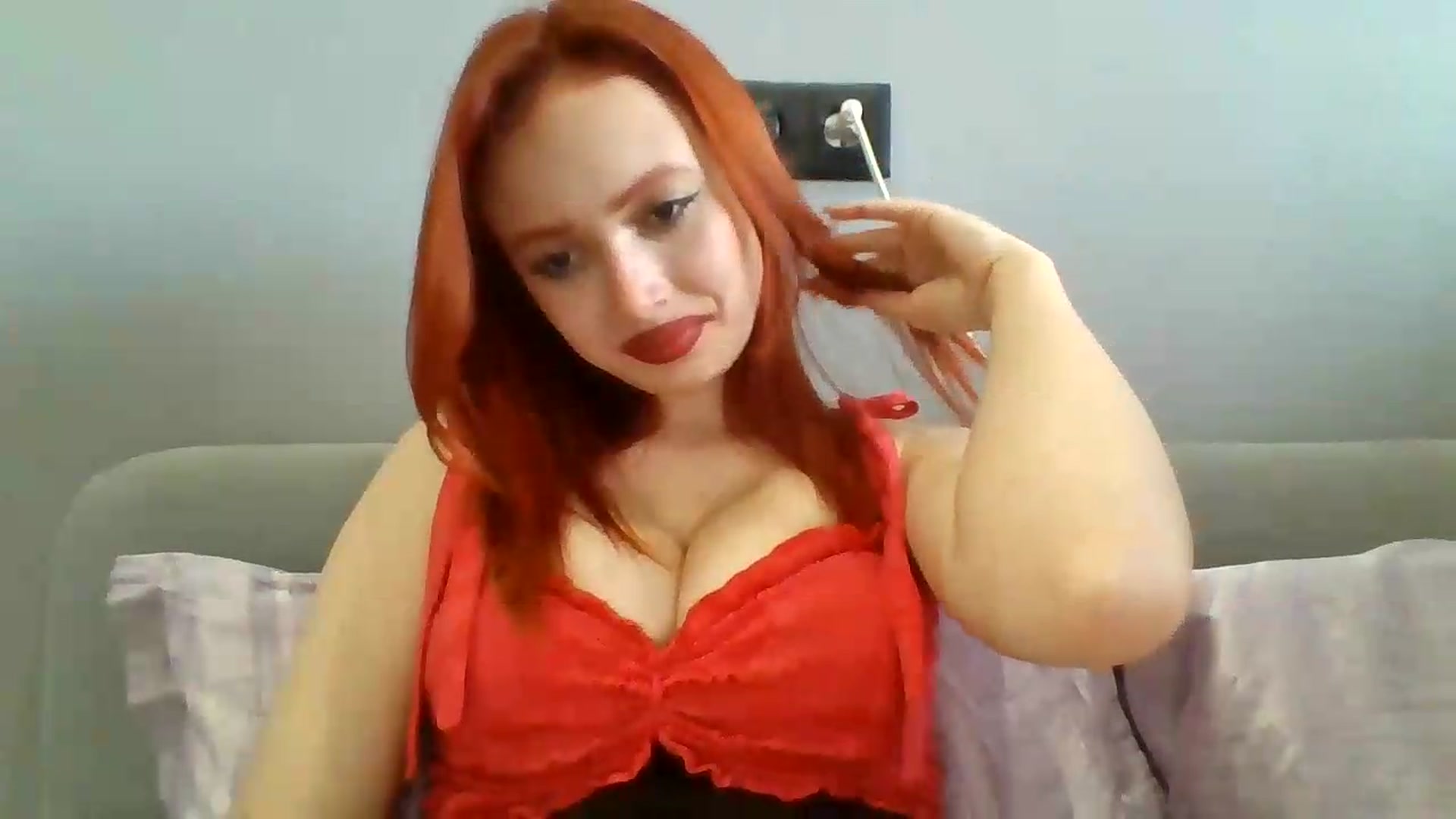 Gallery image thumbnail from AylinaGold's myfreecams stream on, 09/11/2026, 13:53 image 6 of 20