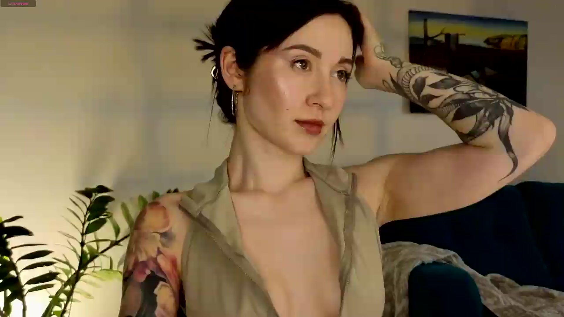Gallery image thumbnail from Azulafire's myfreecams stream on, 07/03/2026, 18:43 image 1 of 20