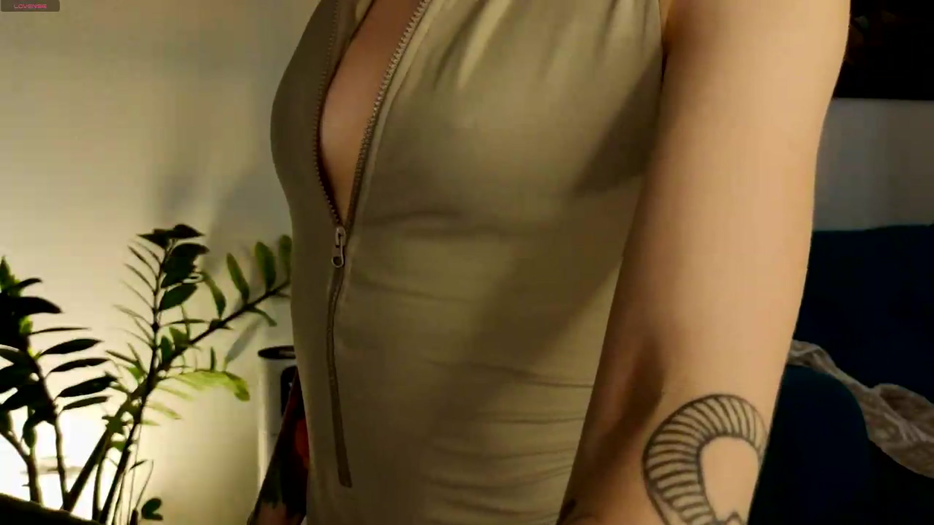 Gallery image thumbnail from Azulafire's myfreecams stream on, 07/03/2026, 20:46 image 3 of 20
