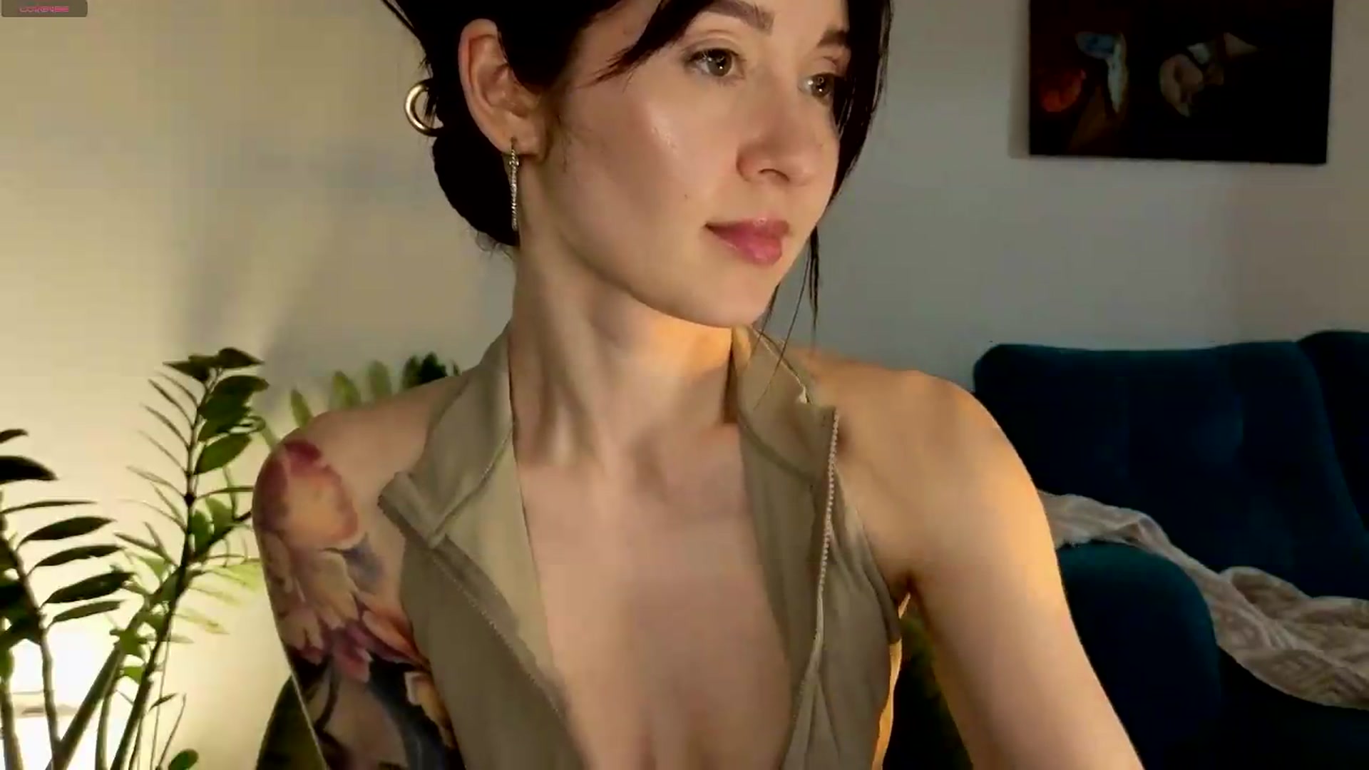 Gallery image thumbnail from Azulafire's myfreecams stream on, 07/03/2026, 20:46 image 19 of 20