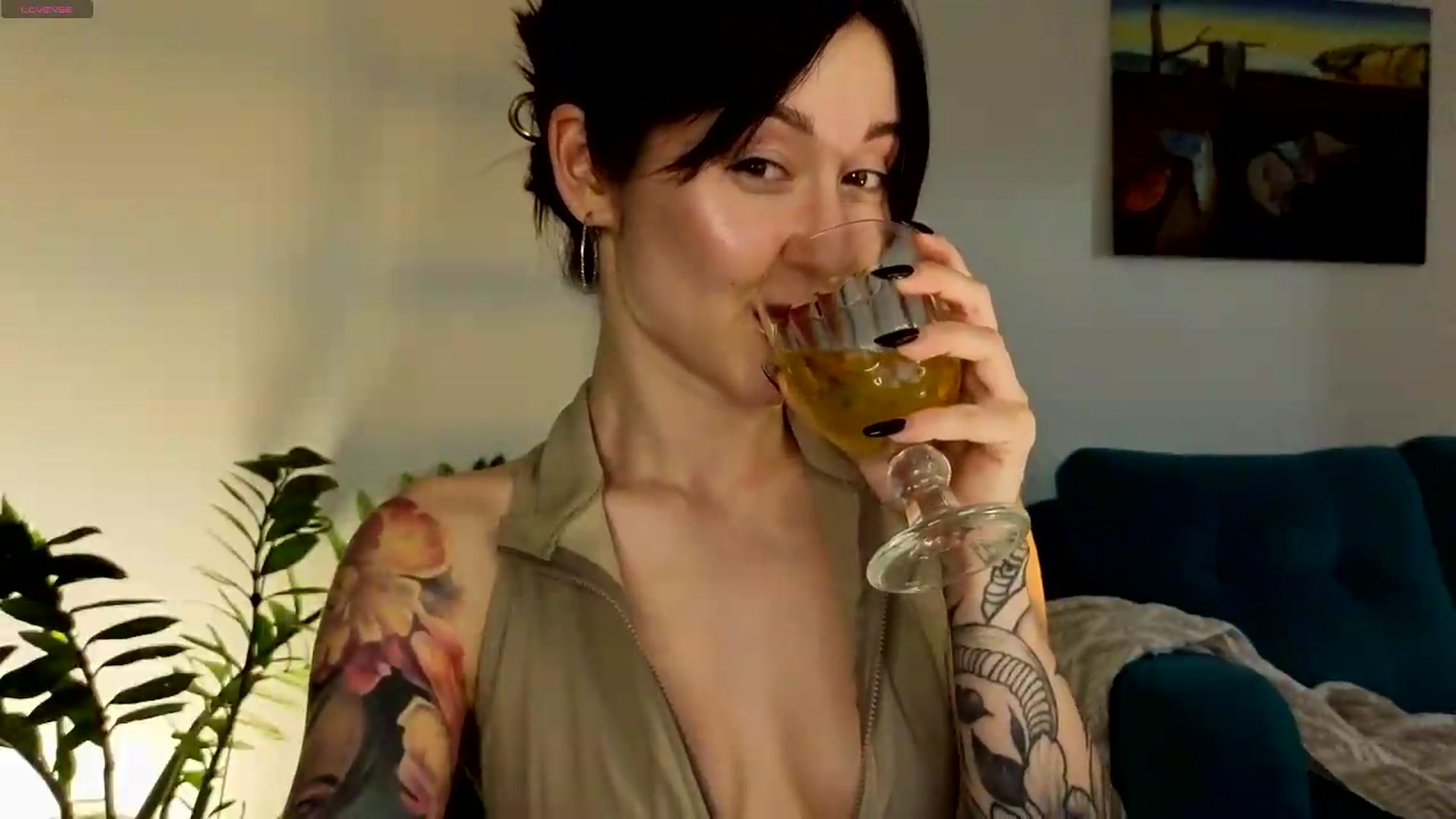 Gallery image thumbnail from Azulafire's myfreecams stream on, 07/03/2026, 22:23 image 3 of 20