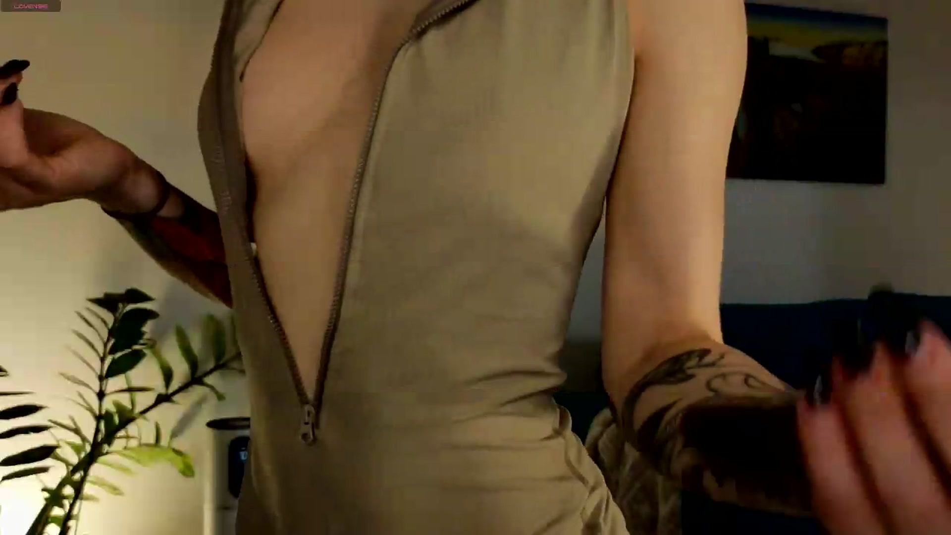 Gallery image thumbnail from Azulafire's myfreecams stream on, 07/03/2026, 23:20 image 19 of 20