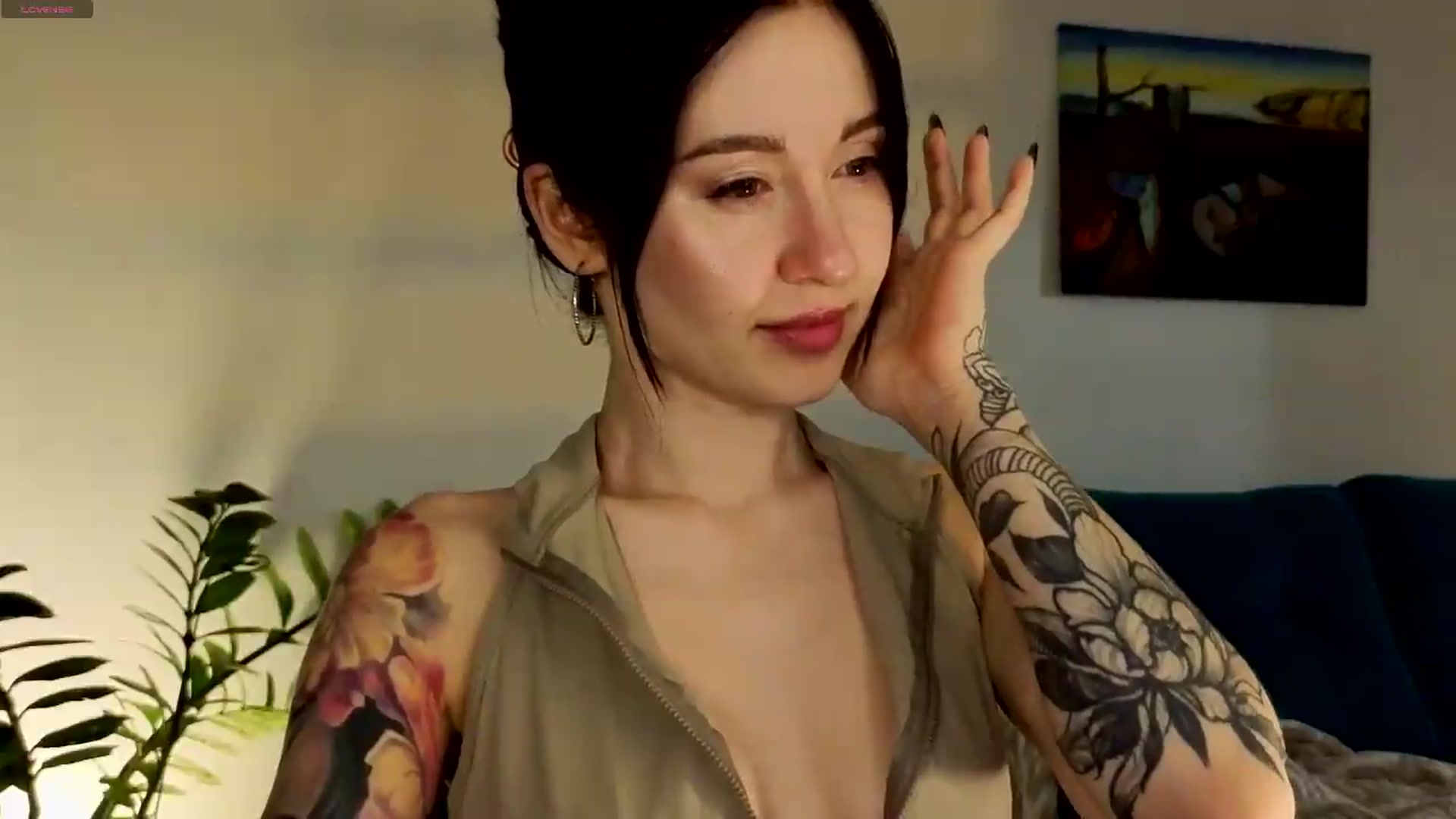 Gallery image thumbnail from Azulafire's myfreecams stream on, 07/03/2026, 23:20 image 5 of 20