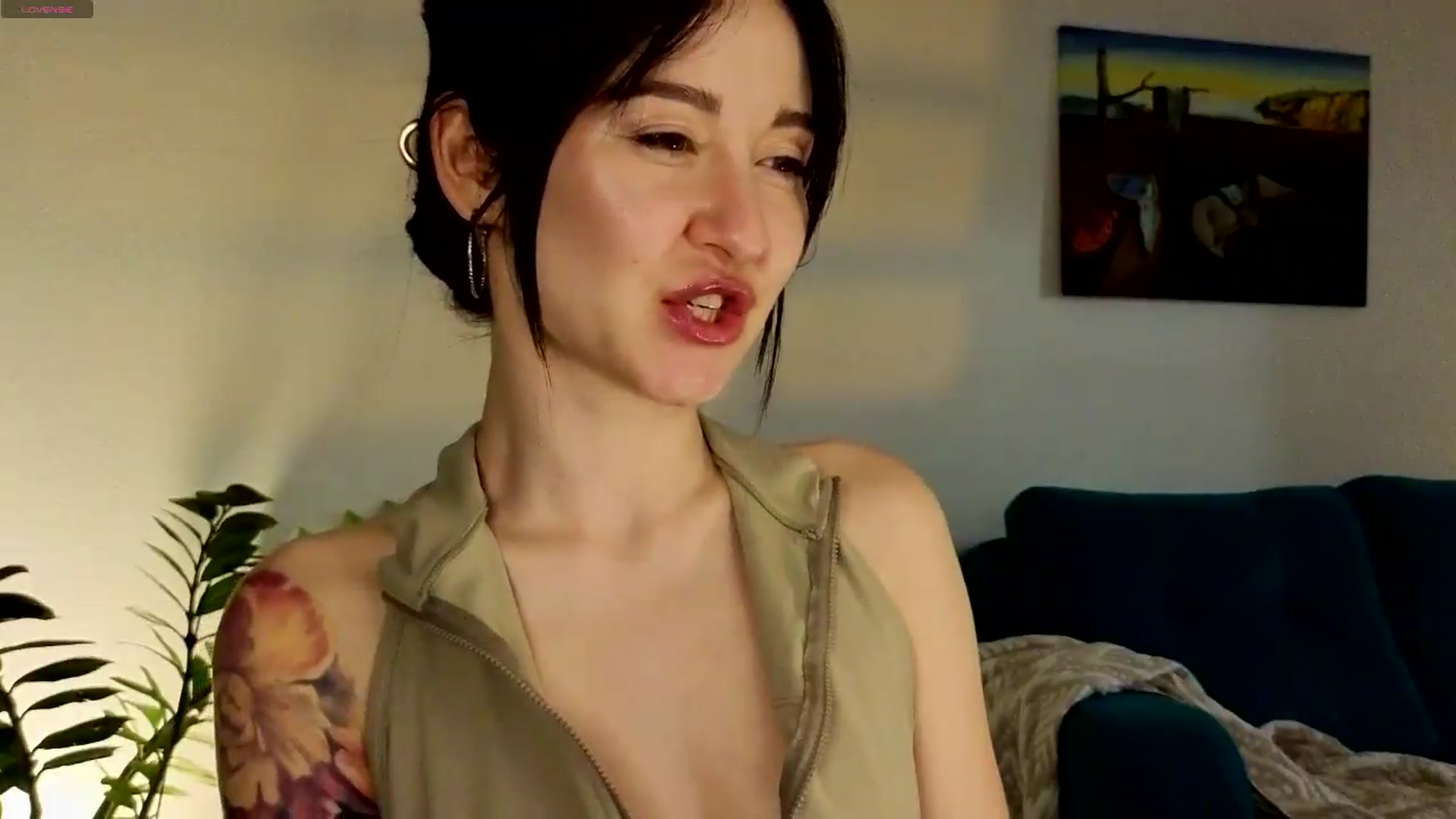 Gallery image thumbnail from Azulafire's myfreecams stream on, 07/03/2026, 23:20 image 13 of 20