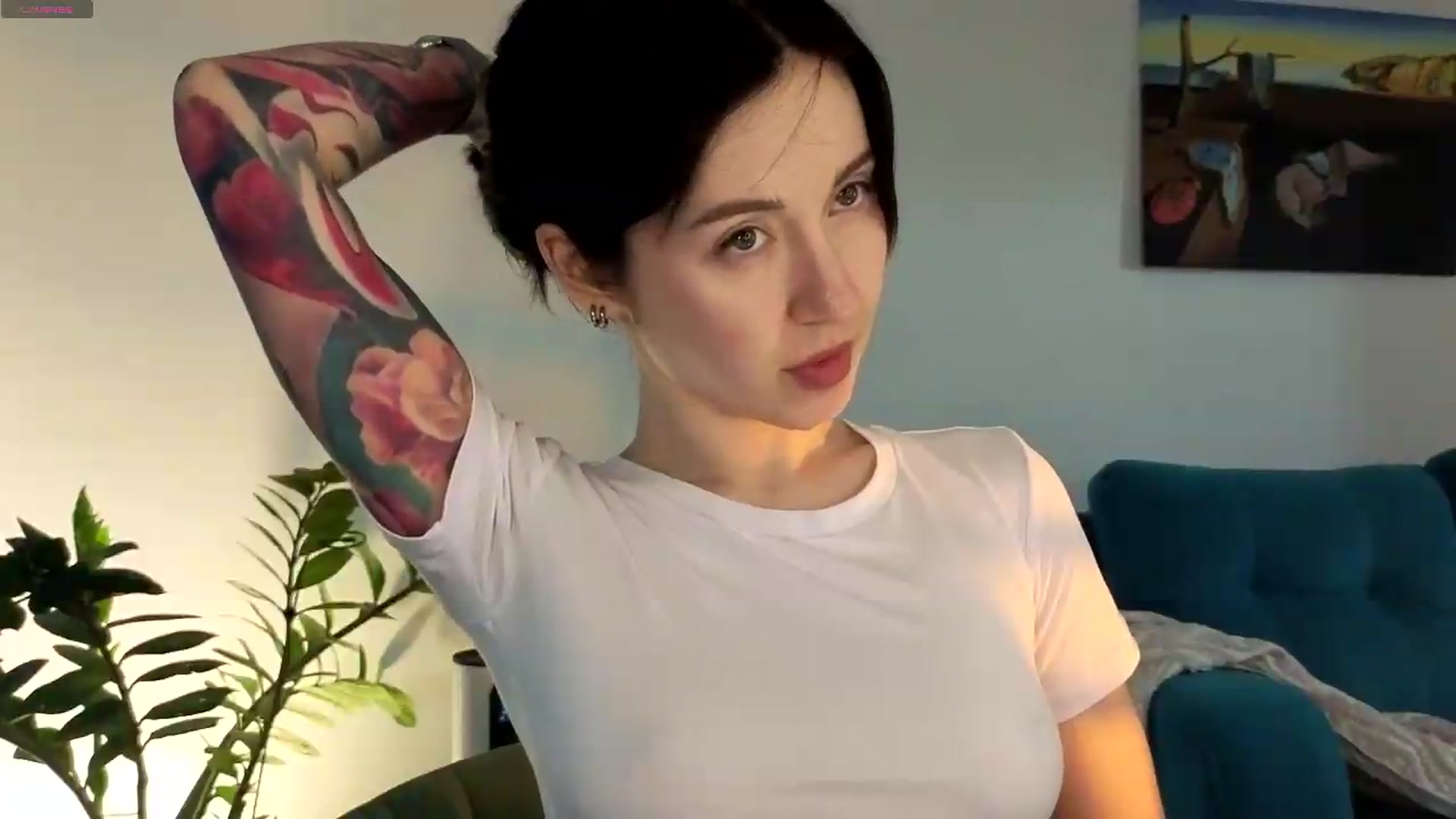 Gallery image thumbnail from Azulafire's myfreecams stream on, 07/05/2026, 01:44 image 7 of 20