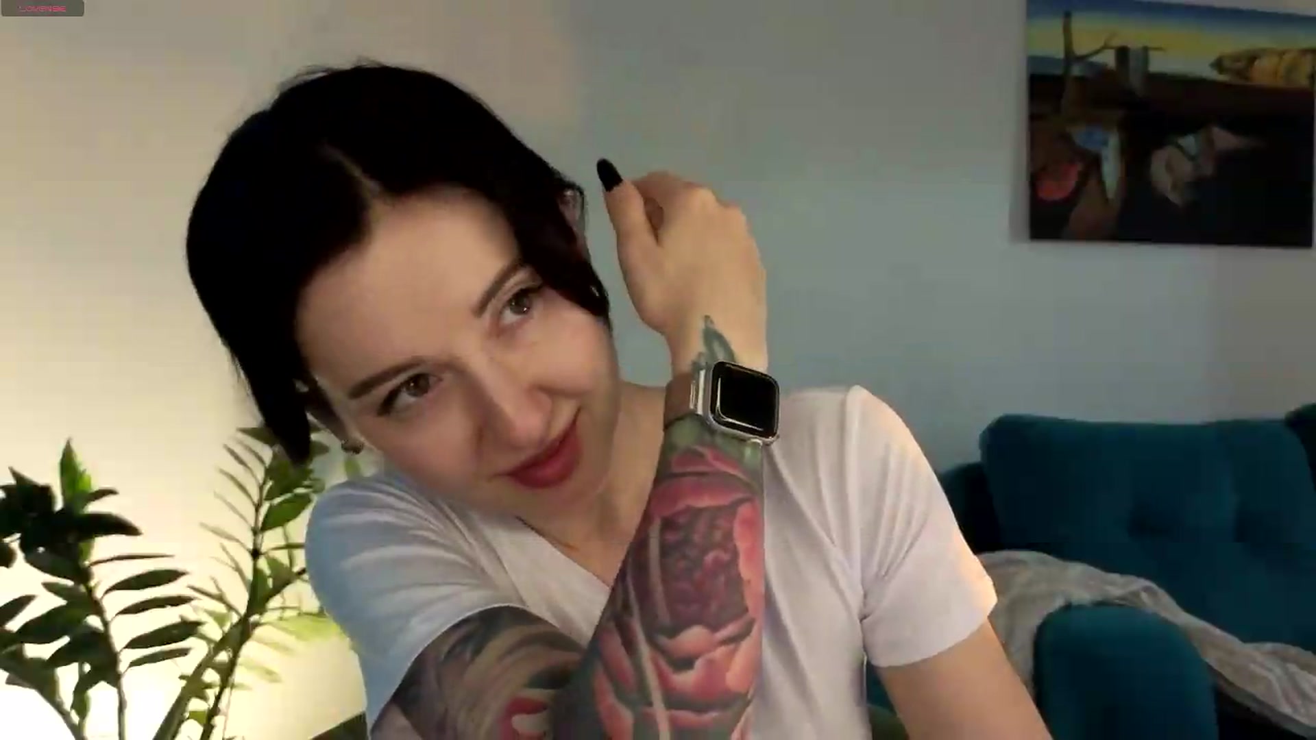 Gallery image thumbnail from Azulafire's myfreecams stream on, 07/05/2026, 01:44 image 2 of 20