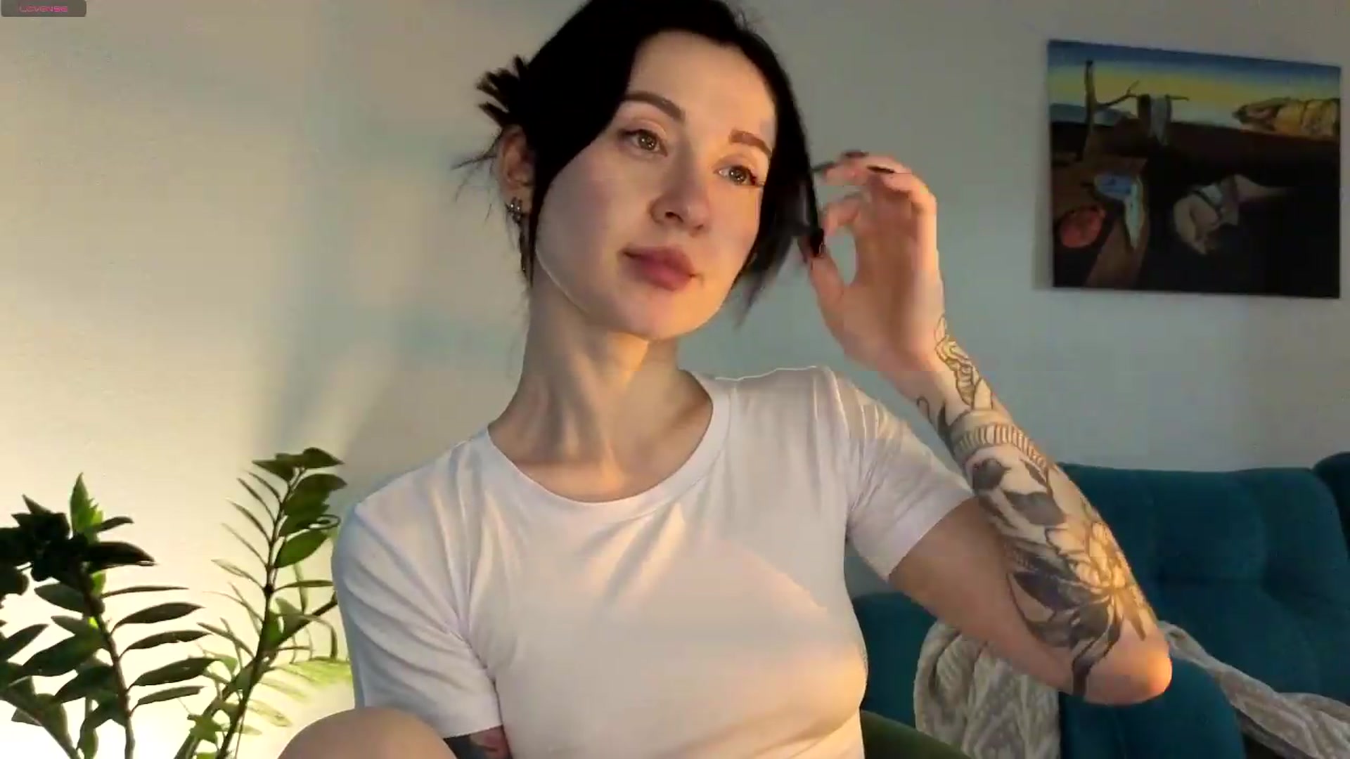Gallery image thumbnail from Azulafire's myfreecams stream on, 07/05/2026, 01:44 image 17 of 20