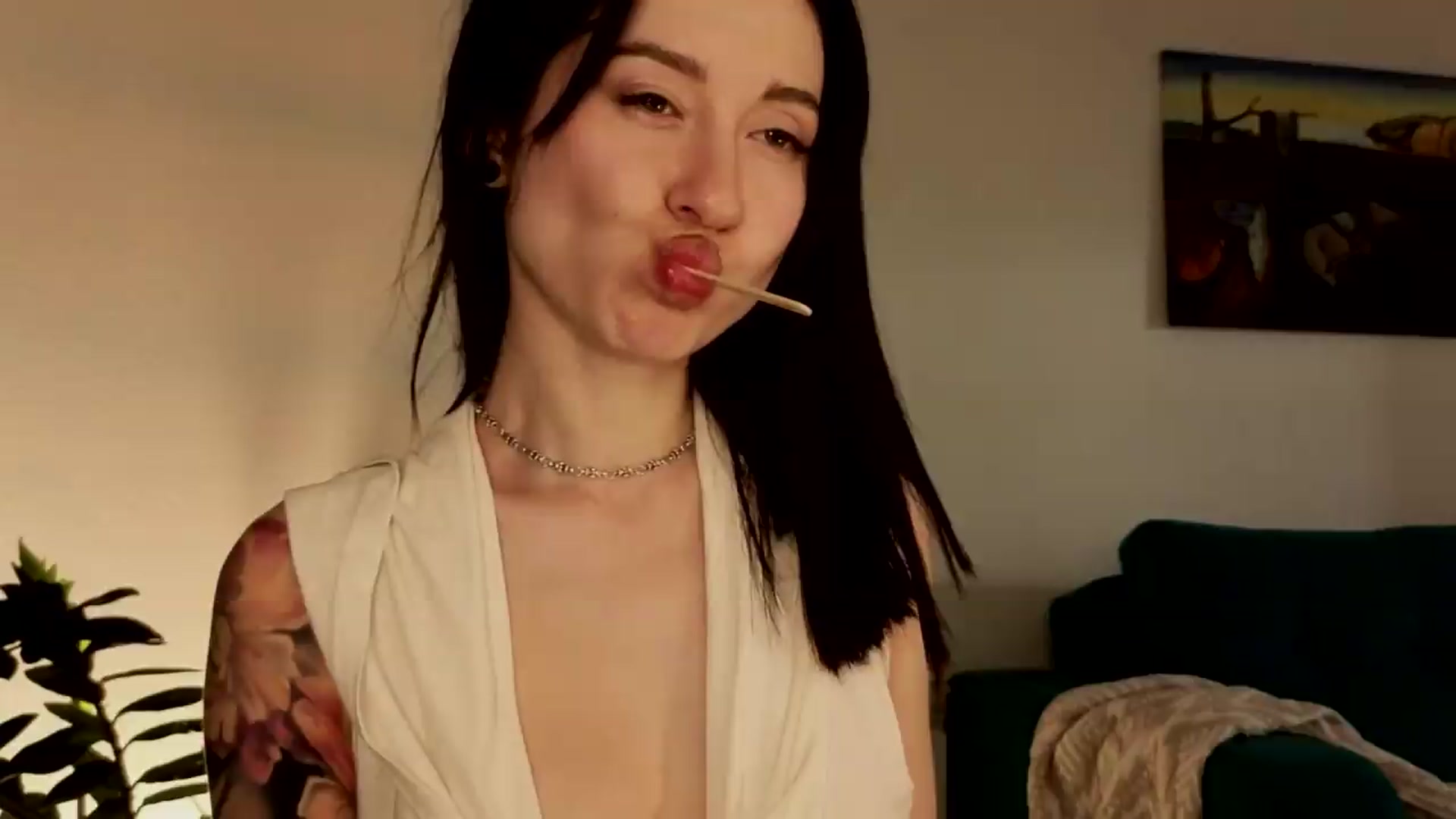 Gallery image thumbnail from Azulafire's myfreecams stream on, 07/06/2026, 01:53 image 1 of 20