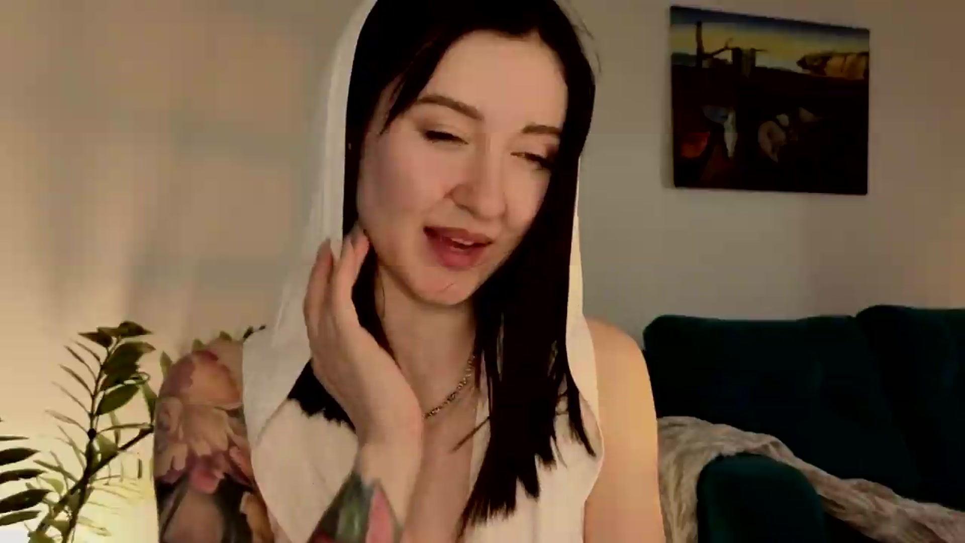 Gallery image thumbnail from Azulafire's myfreecams stream on, 07/06/2026, 03:57 image 19 of 20