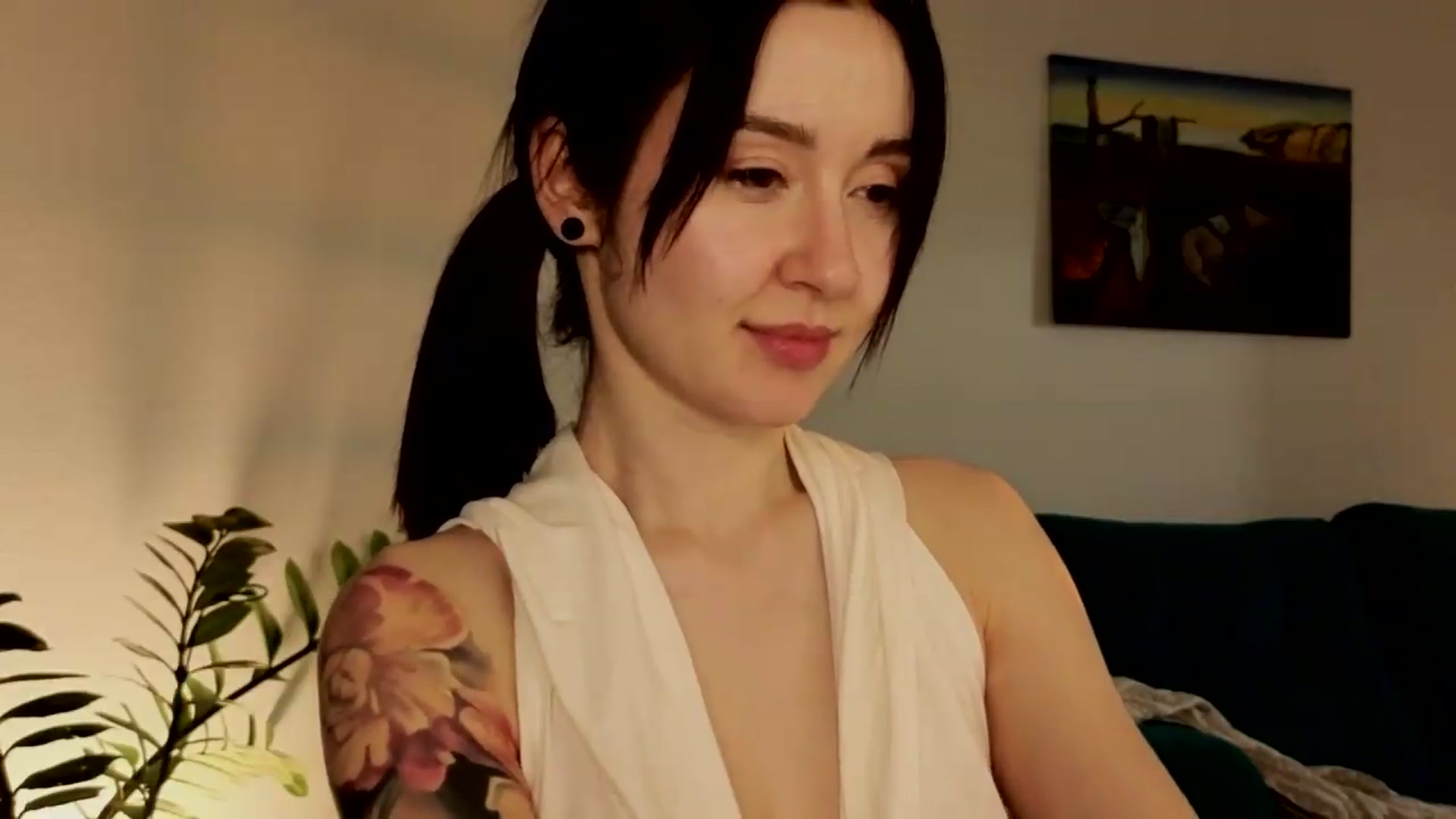 Gallery image thumbnail from Azulafire's myfreecams stream on, 07/06/2026, 04:35 image 13 of 20
