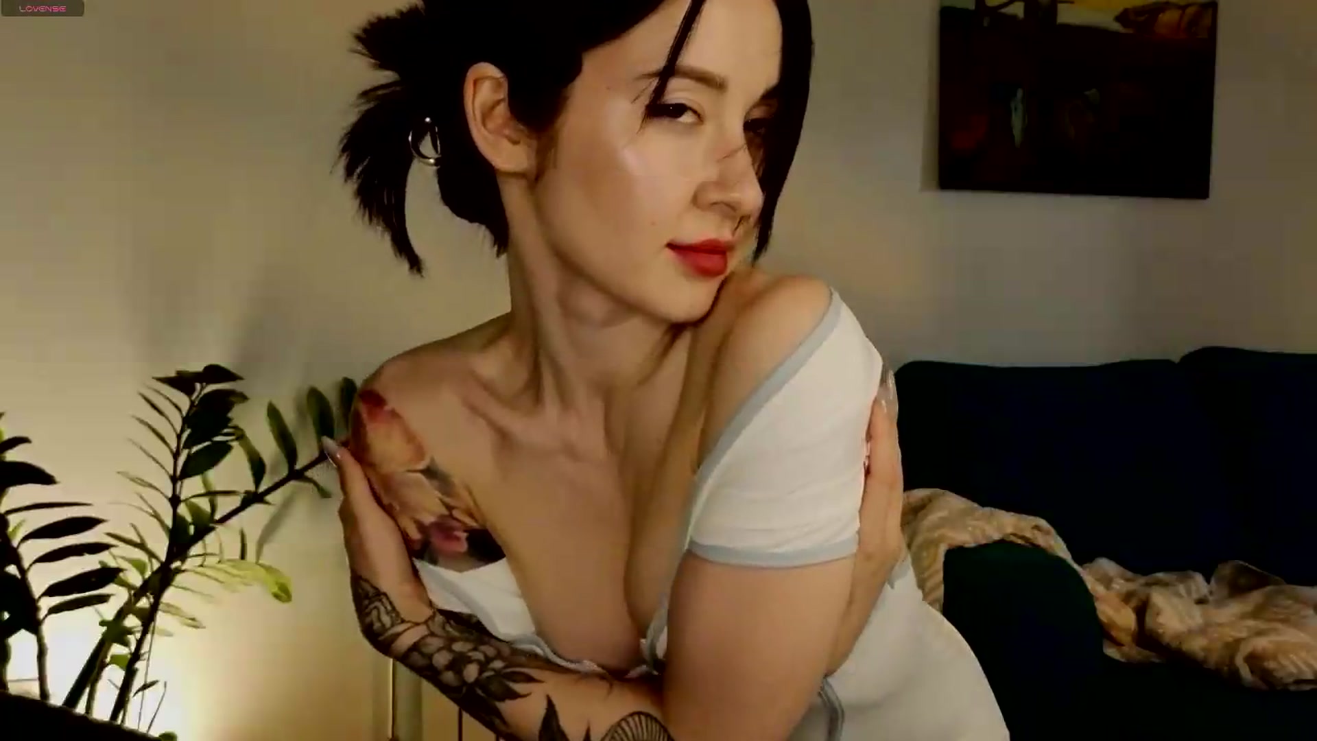 Gallery image thumbnail from Azulafire's myfreecams stream on, 07/07/2026, 19:29 image 7 of 20