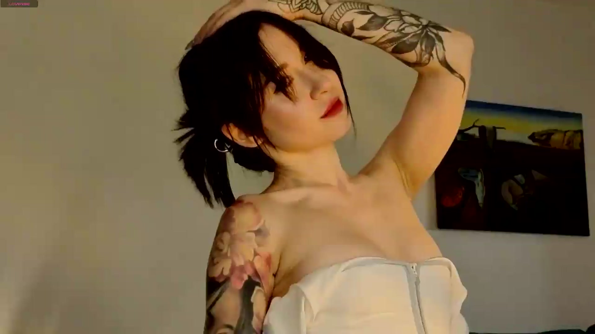 Gallery image thumbnail from Azulafire's myfreecams stream on, 07/07/2026, 22:53 image 18 of 20