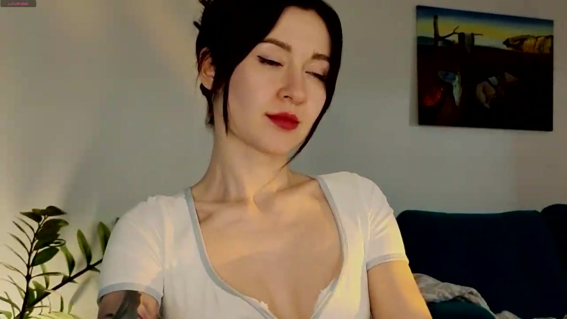 Gallery image thumbnail from Azulafire's myfreecams stream on, 07/08/2026, 01:54 image 7 of 20