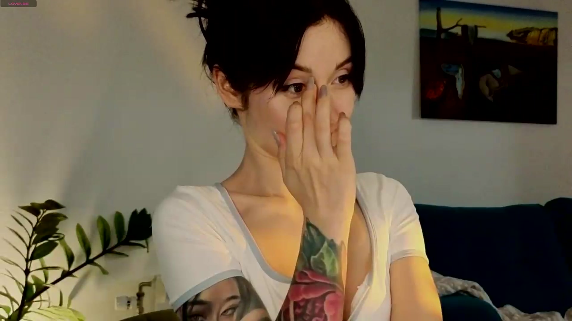 Gallery image thumbnail from Azulafire's myfreecams stream on, 07/08/2026, 01:54 image 12 of 20
