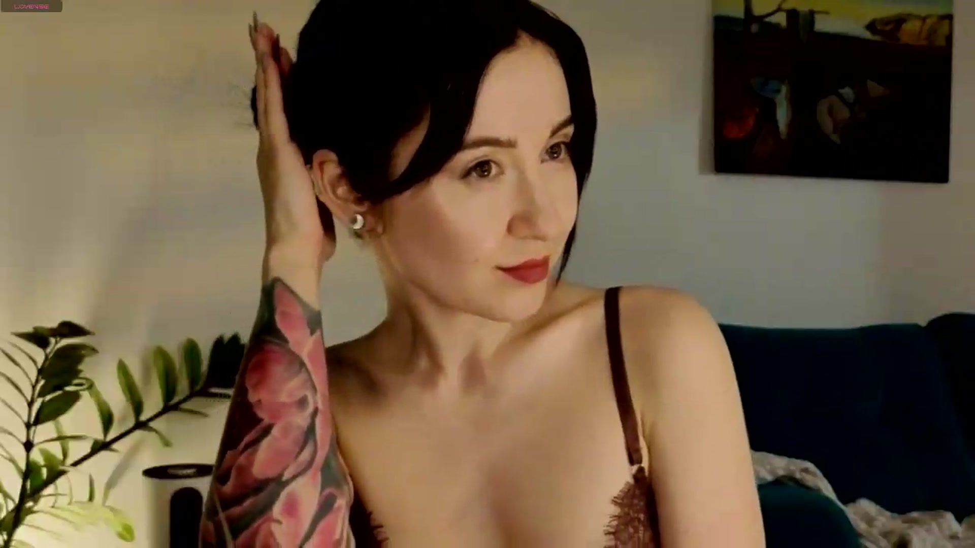 Gallery image thumbnail from Azulafire's myfreecams stream on, 07/08/2026, 22:44 image 19 of 20