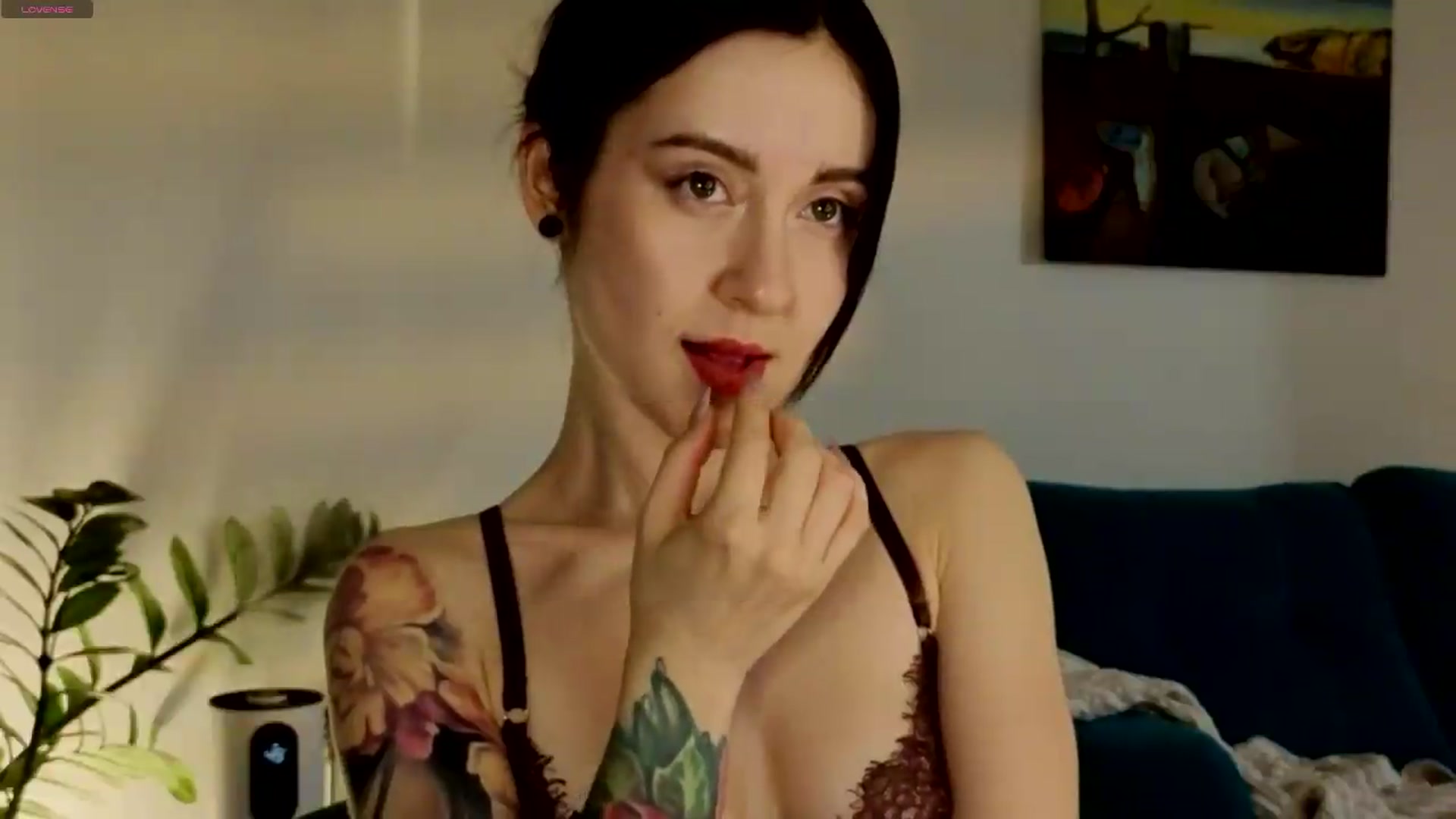 Gallery image thumbnail from Azulafire's myfreecams stream on, 07/09/2026, 24:00 image 7 of 20