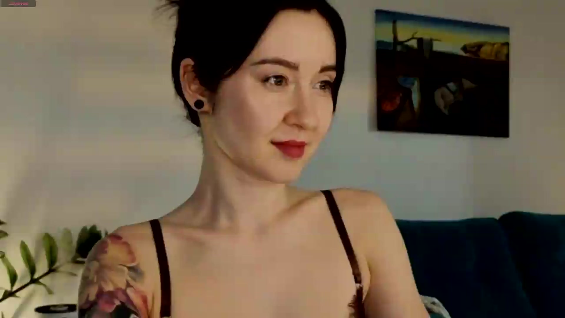 Gallery image thumbnail from Azulafire's myfreecams stream on, 07/09/2026, 01:13 image 10 of 20