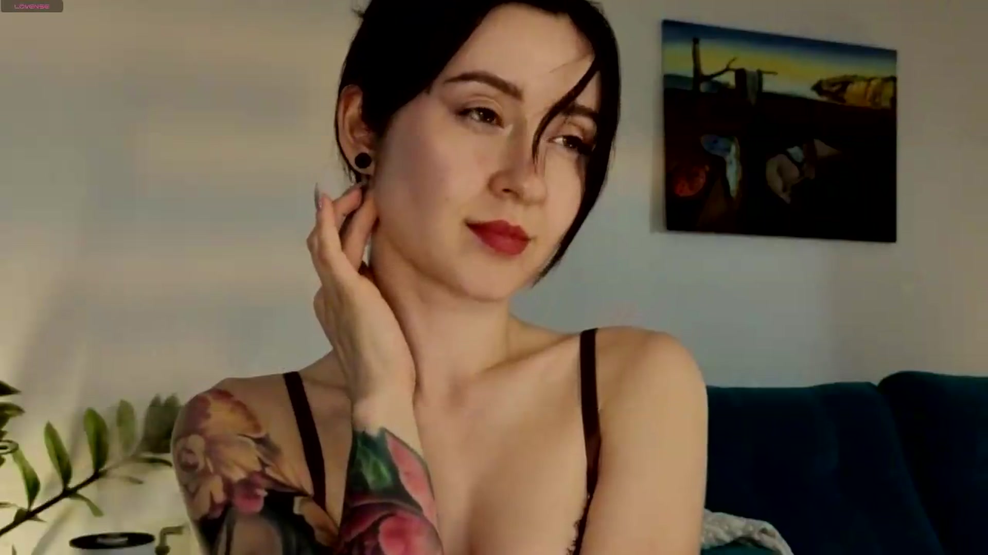 Gallery image thumbnail from Azulafire's myfreecams stream on, 07/09/2026, 01:13 image 8 of 20