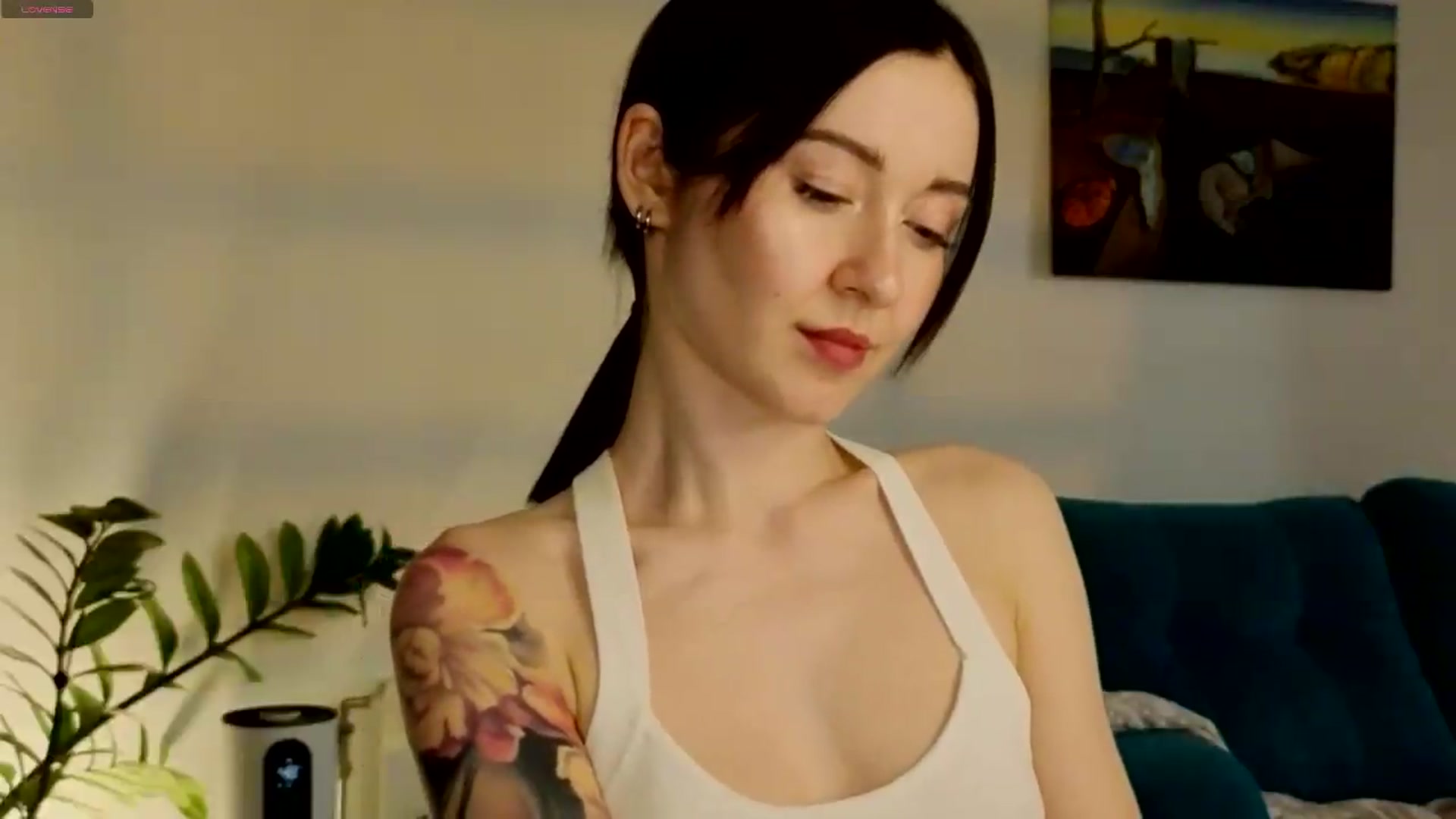 Gallery image thumbnail from Azulafire's myfreecams stream on, 07/09/2026, 19:08 image 14 of 20