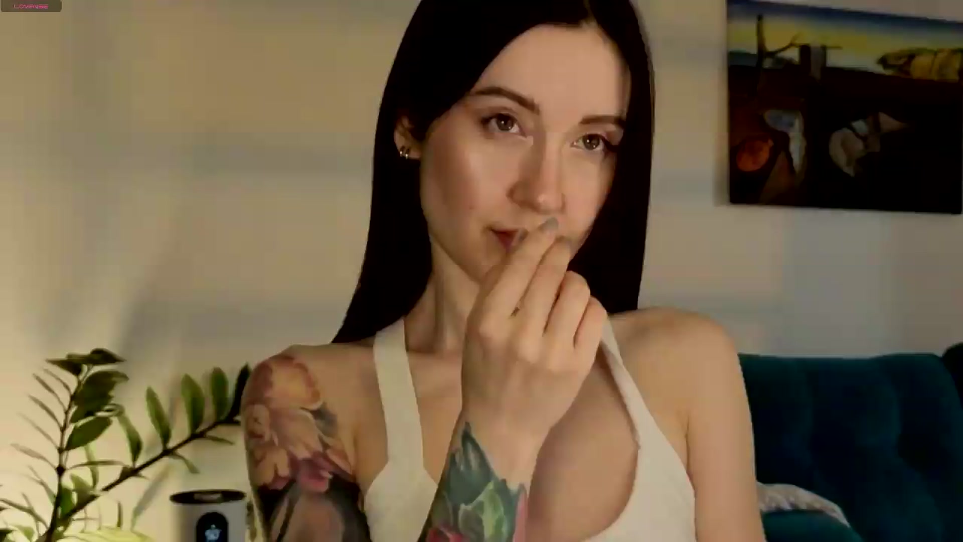 Gallery image thumbnail from Azulafire's myfreecams stream on, 07/09/2026, 19:44 image 5 of 20