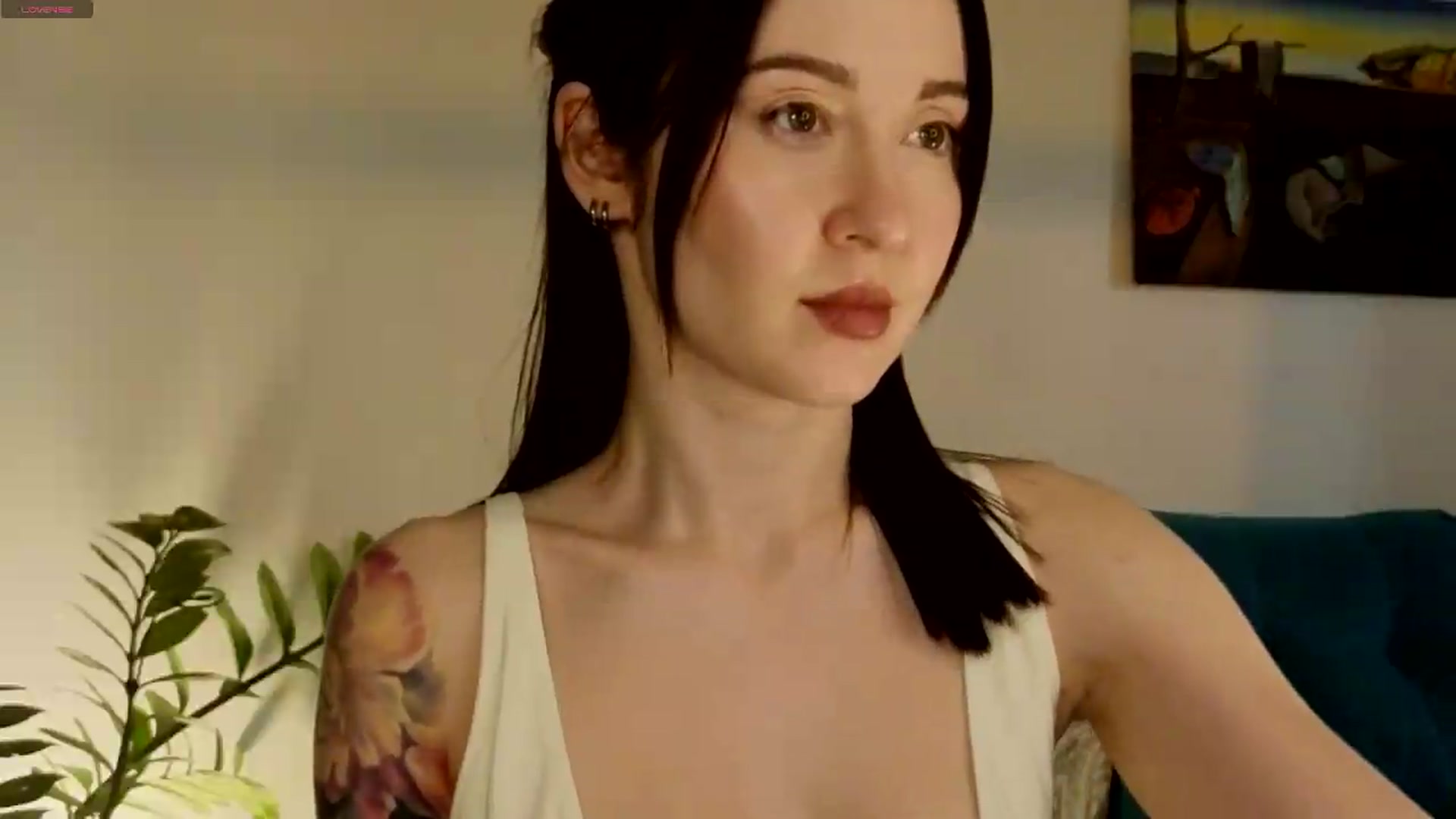 Gallery image thumbnail from Azulafire's myfreecams stream on, 07/11/2026, 22:12 image 5 of 20