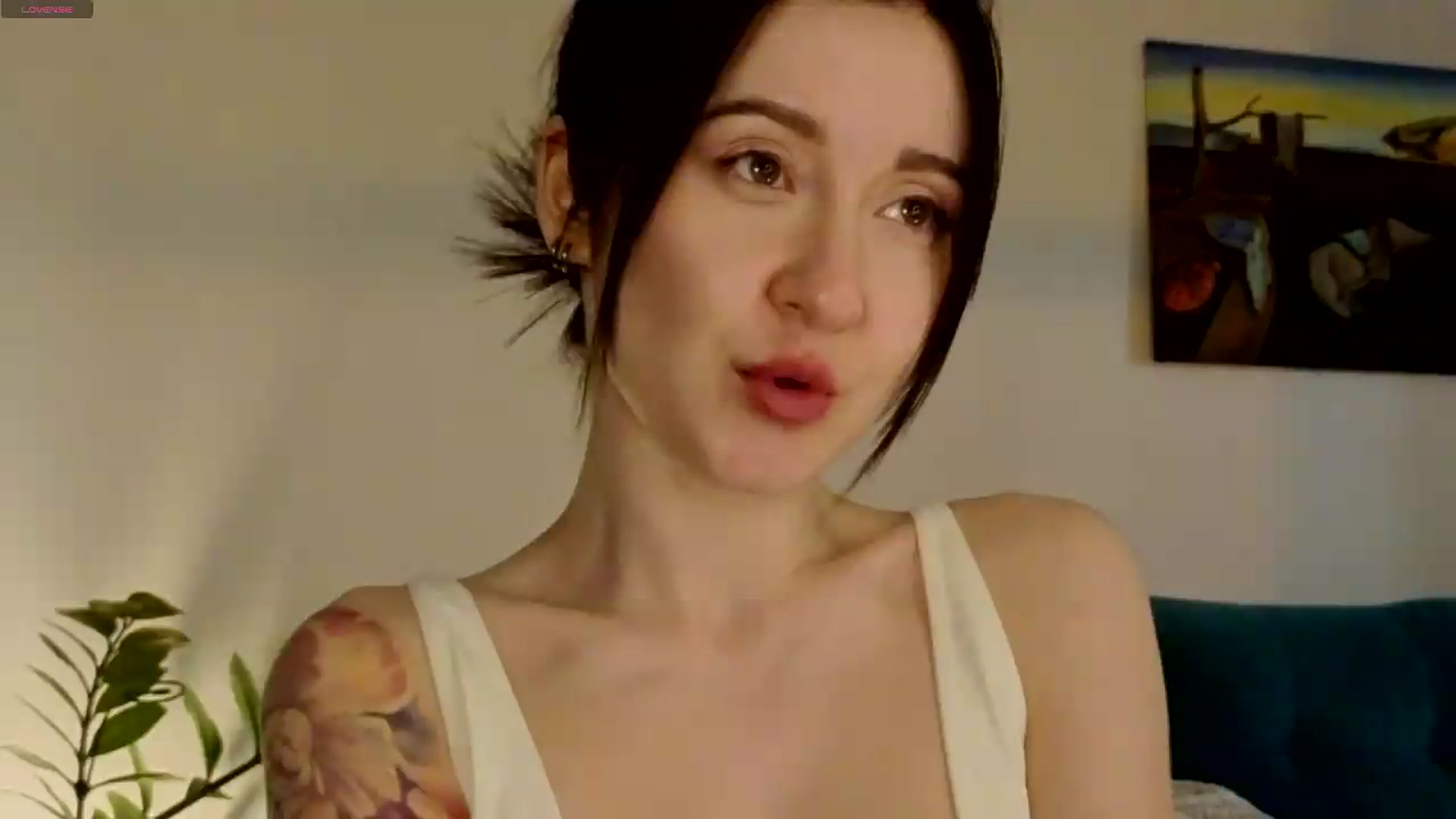 Gallery image thumbnail from Azulafire's myfreecams stream on, 07/12/2026, 24:59 image 17 of 20