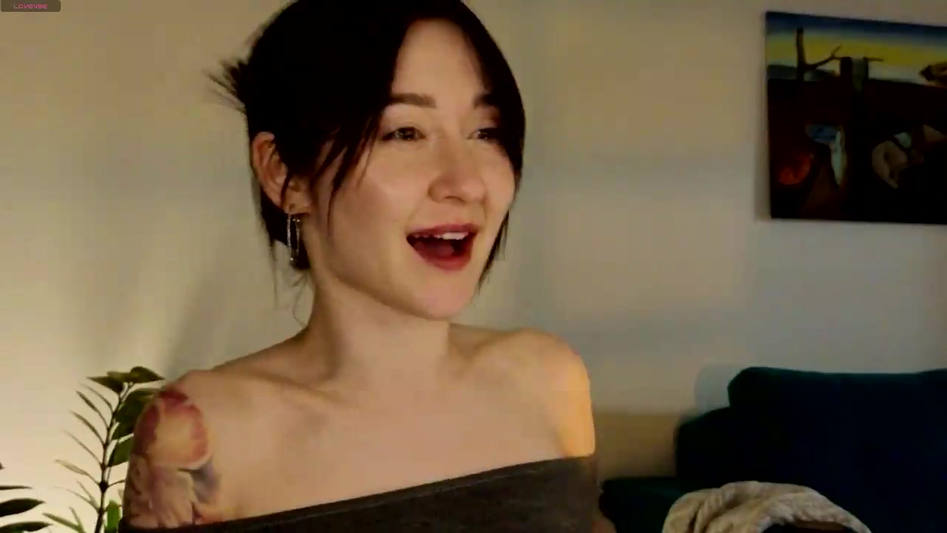 Gallery image thumbnail from Azulafire's myfreecams stream on, 07/13/2026, 01:35 image 13 of 20